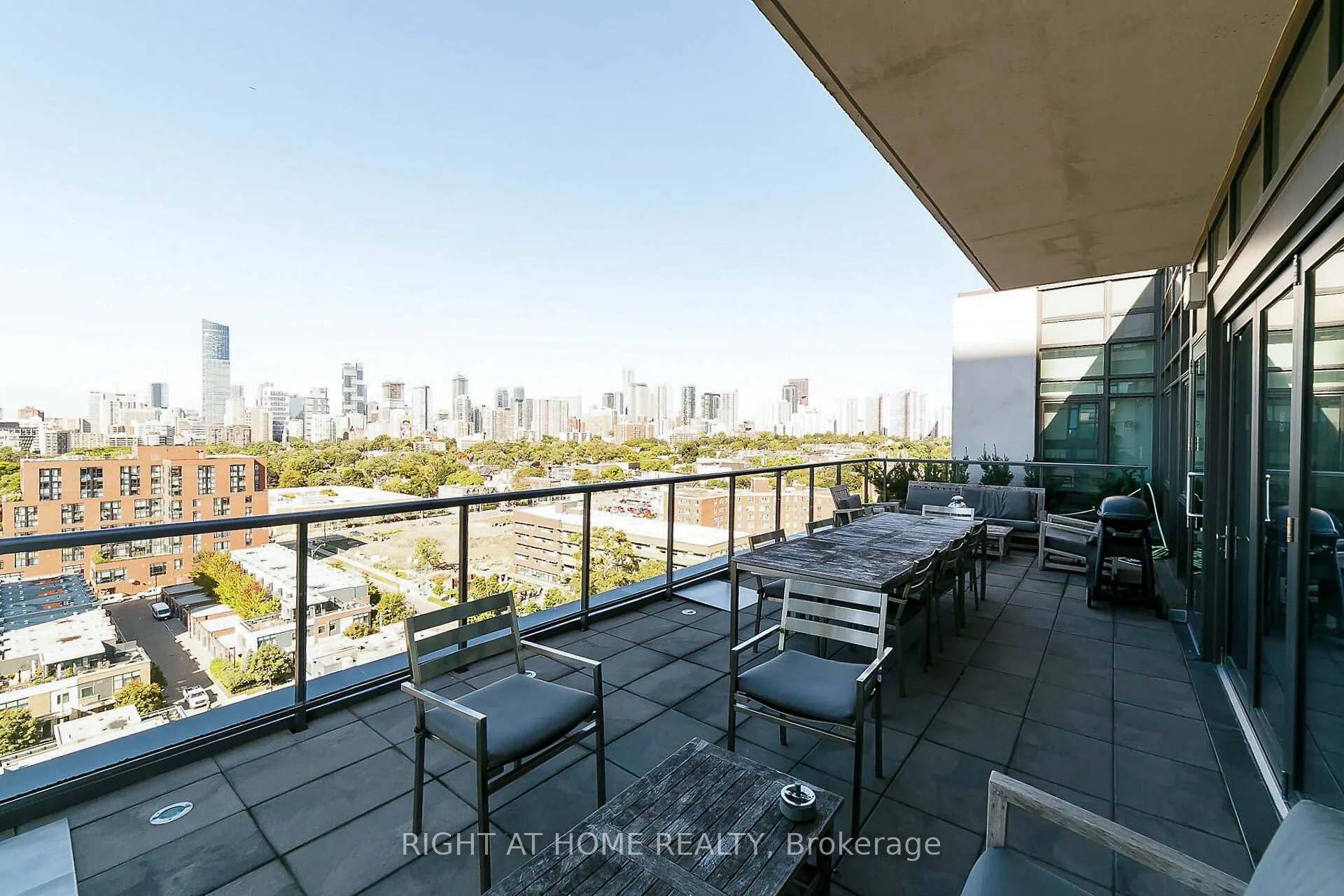 260 Sackville Street, #201