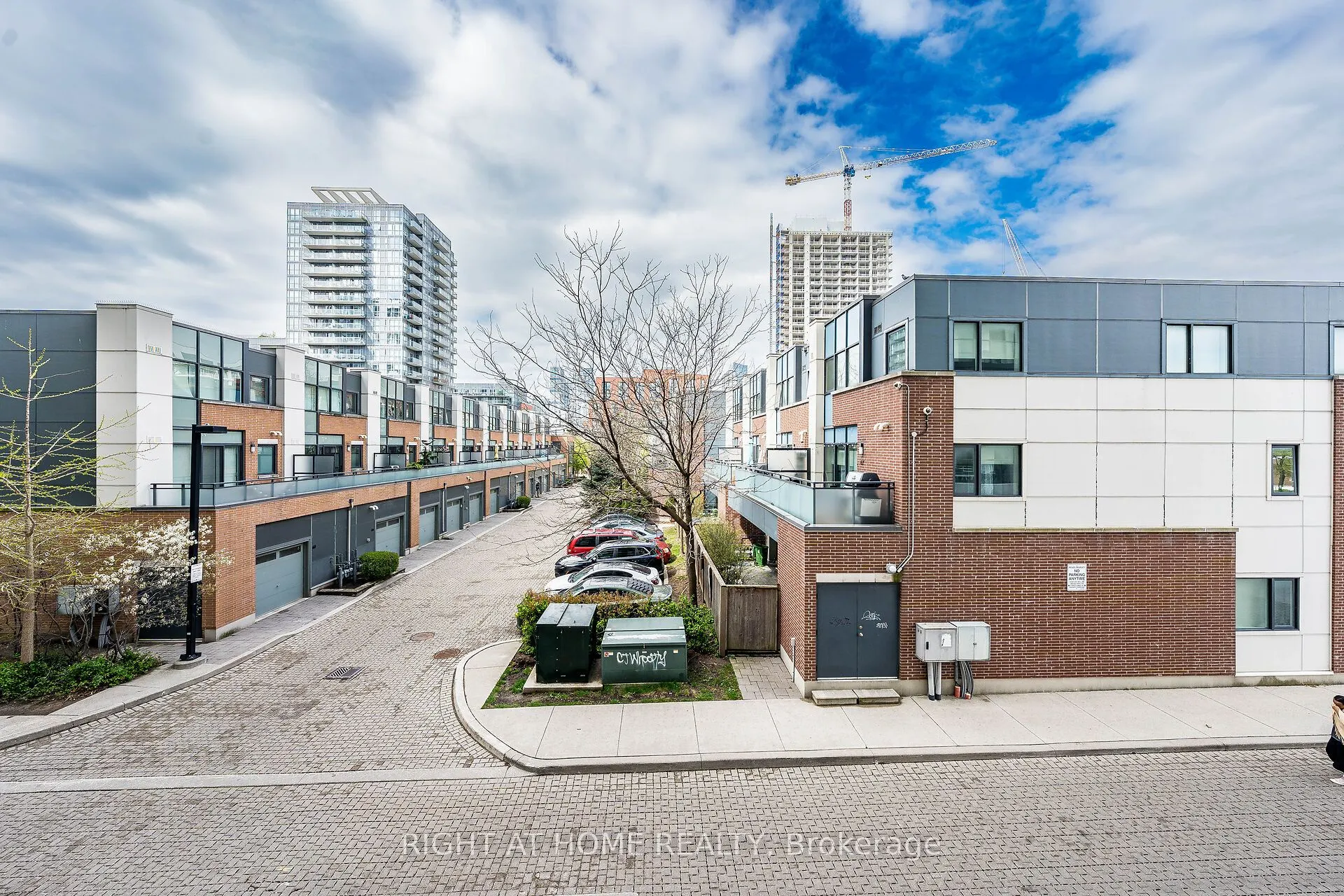 260 Sackville Street, #201