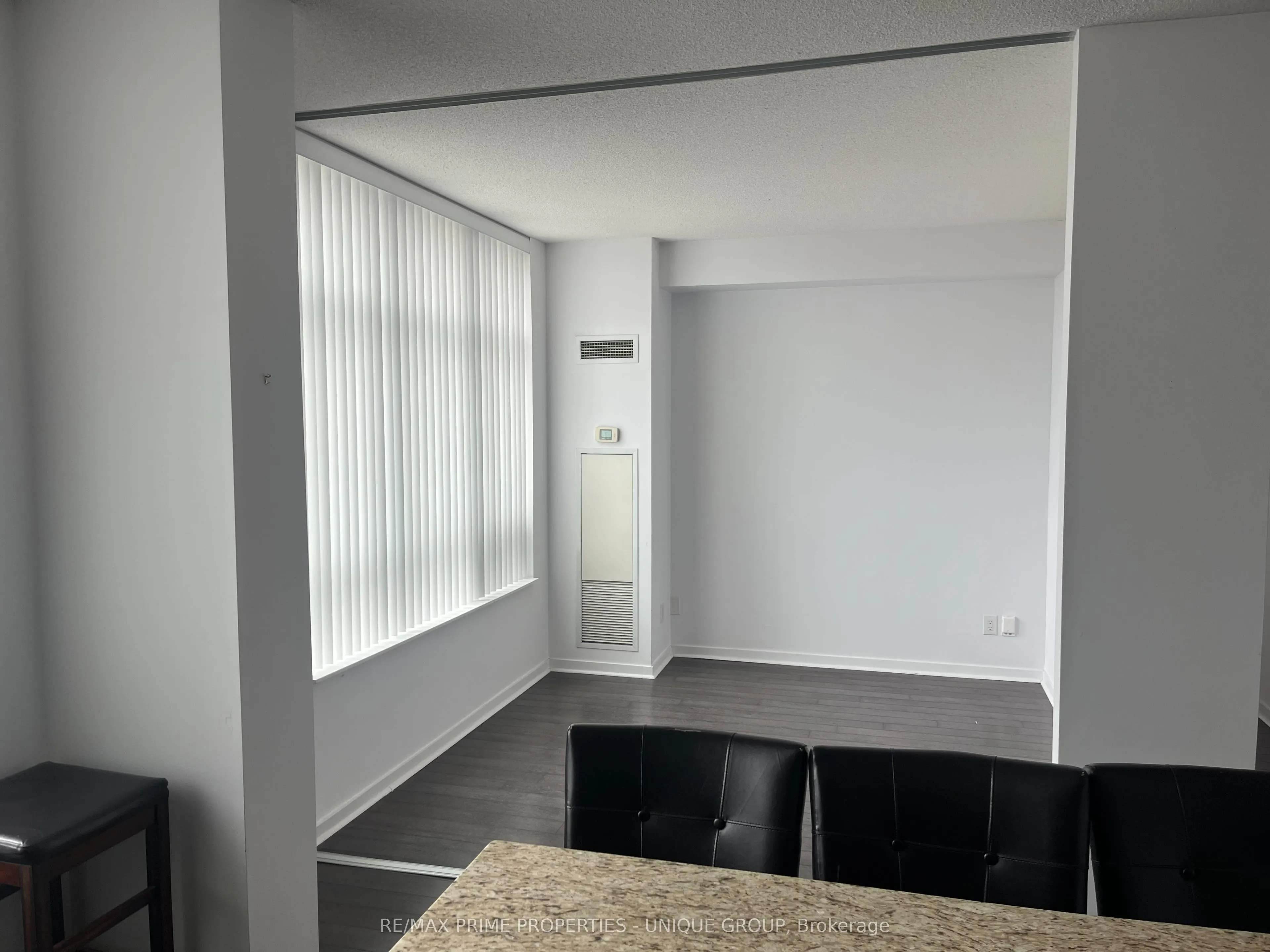 120 Dallimore Circle, #907