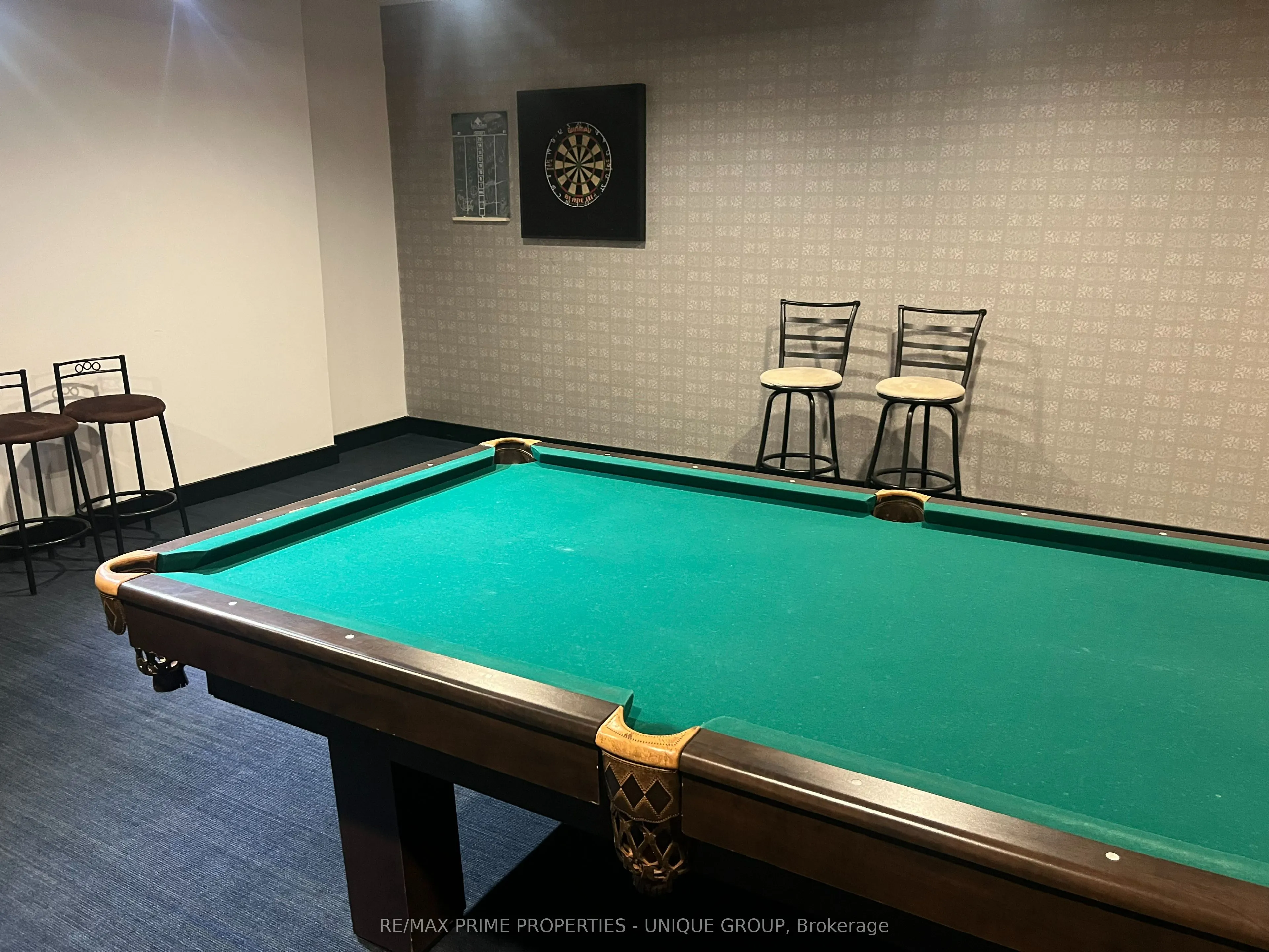 120 Dallimore Circle, #907