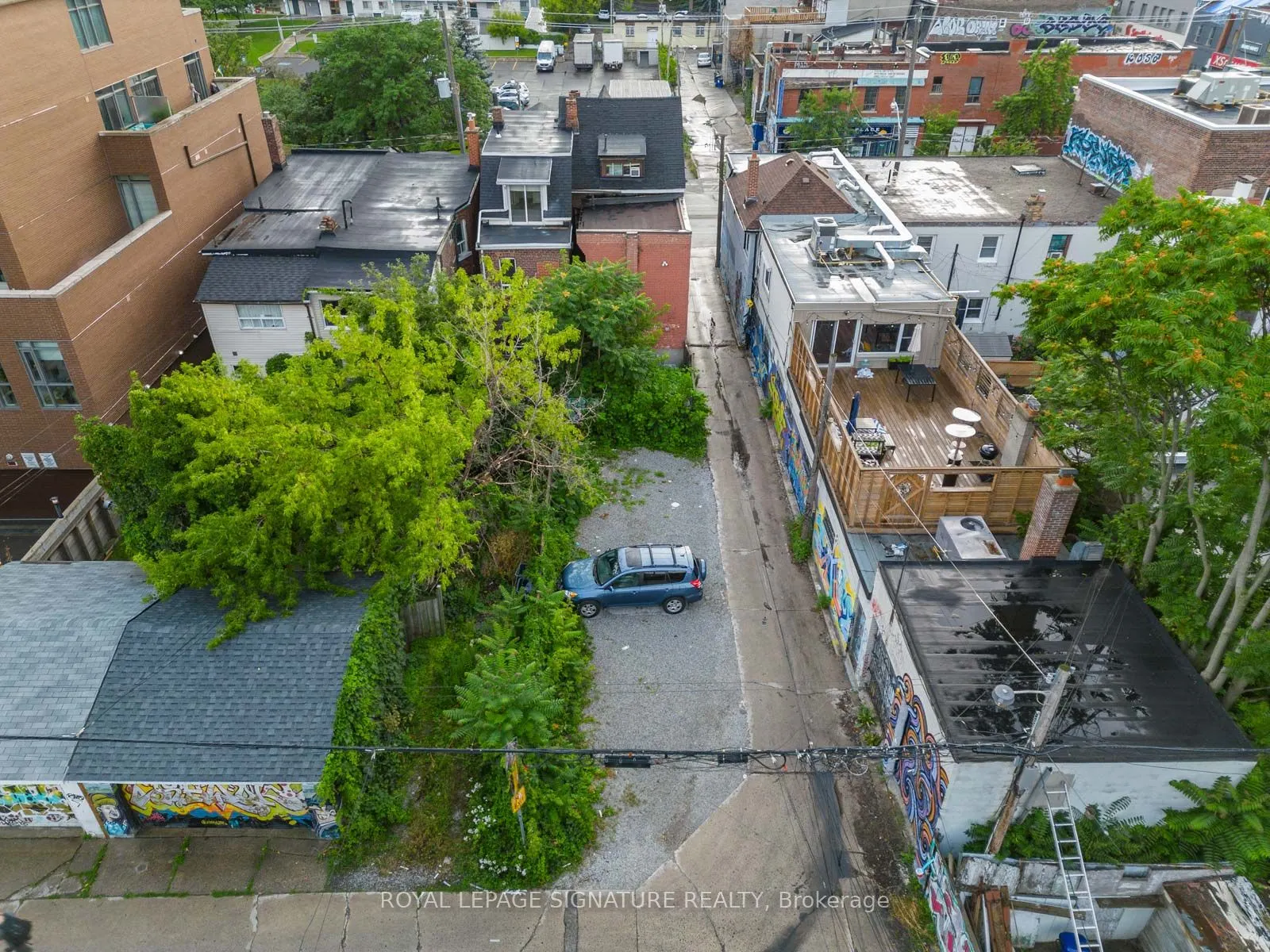 725 Dovercourt Road