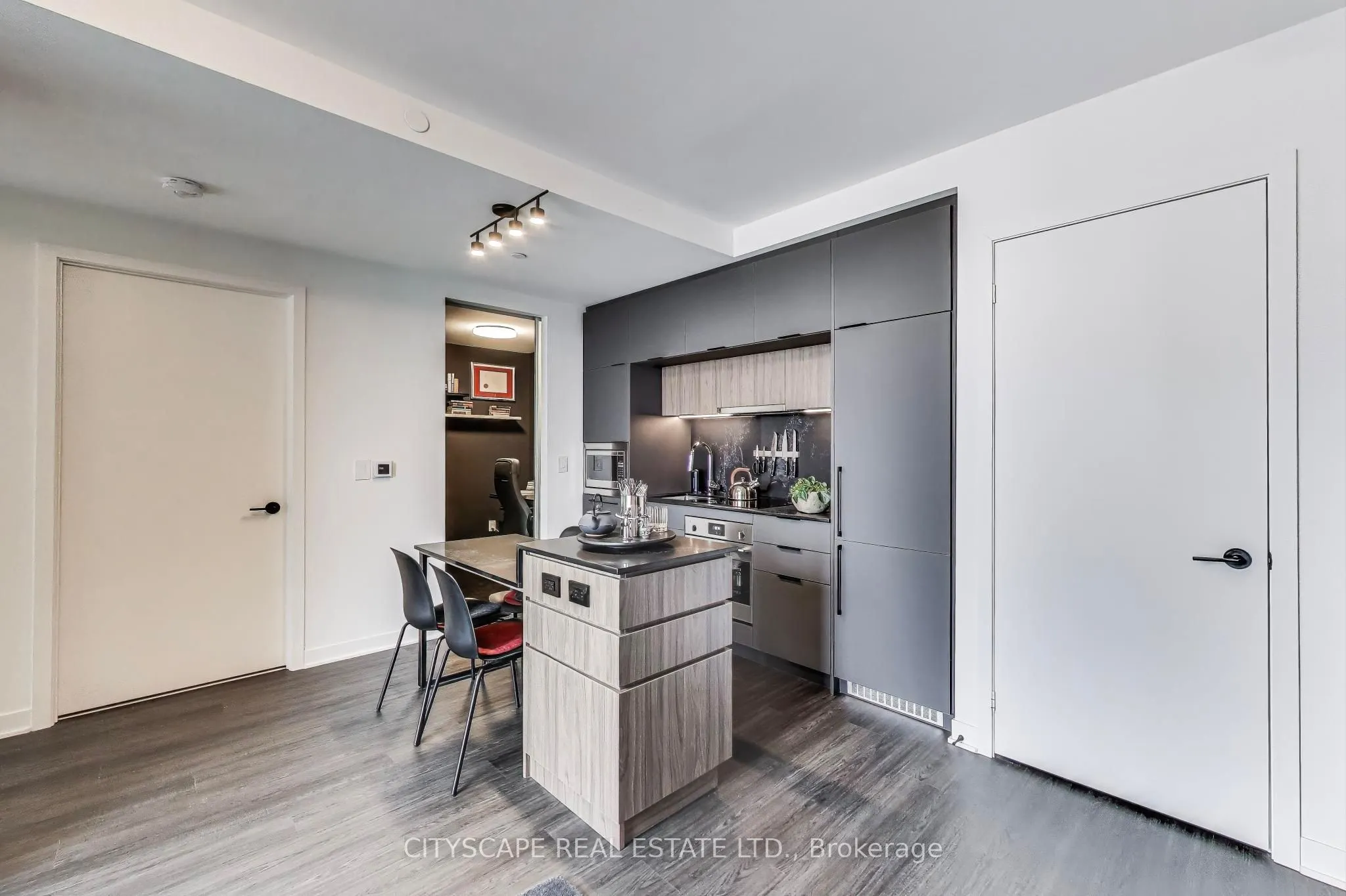 185 ALBERTA Avenue, #1210
