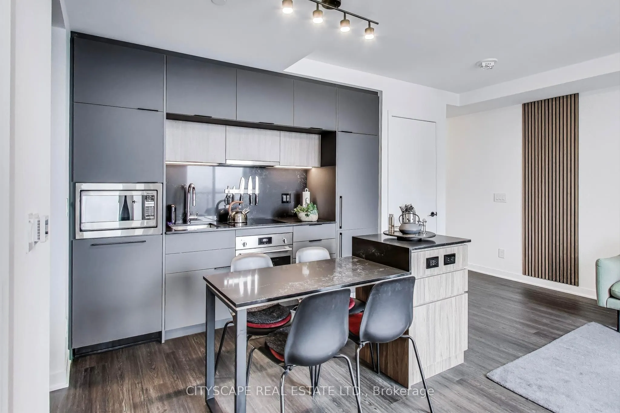 185 ALBERTA Avenue, #1210