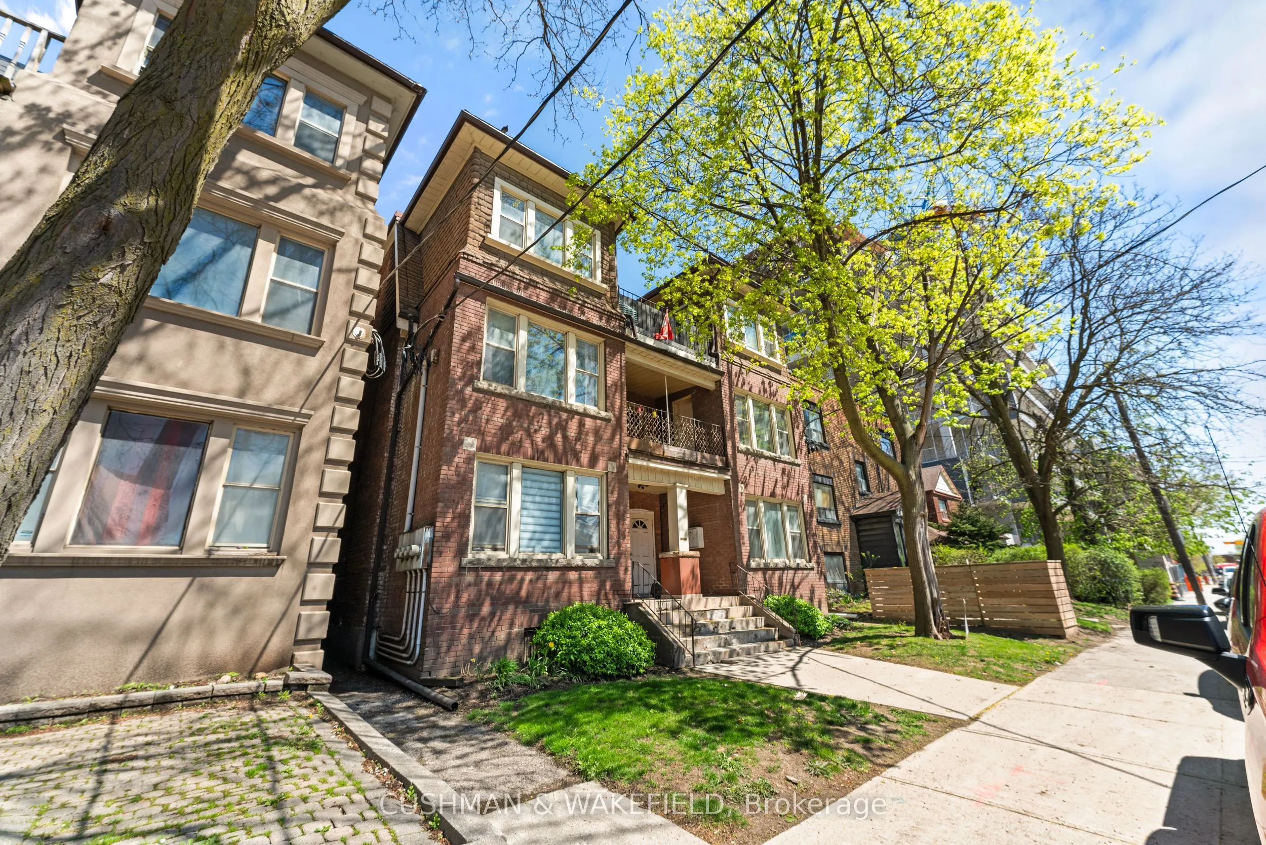 151 Vaughan Road