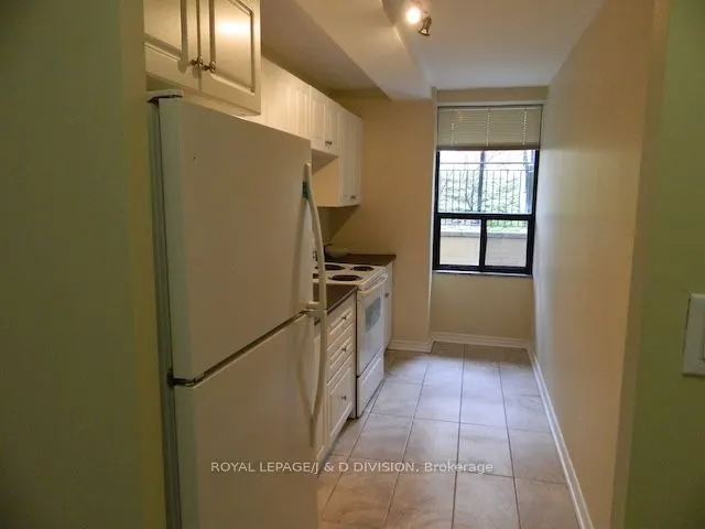 740 Eglinton Avenue W, #100