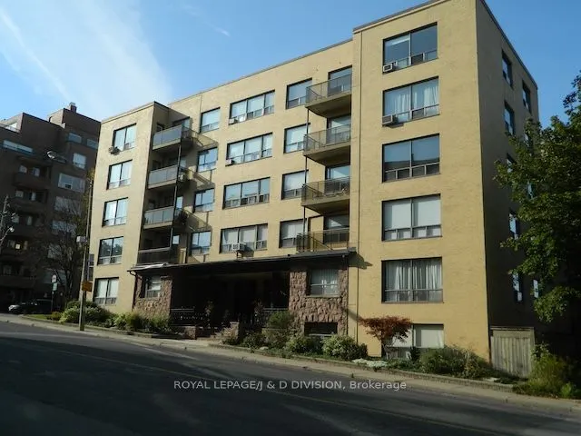 740 Eglinton Avenue W, #100