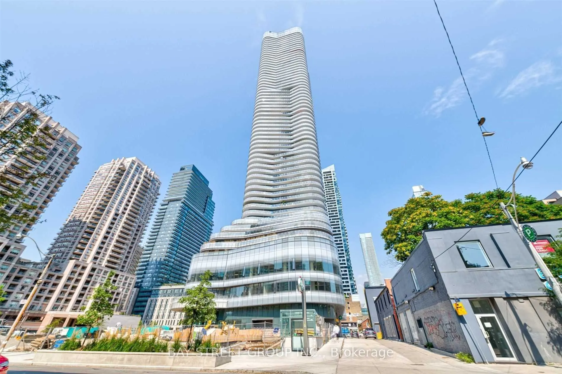 11 Wellesley Street W, #1608