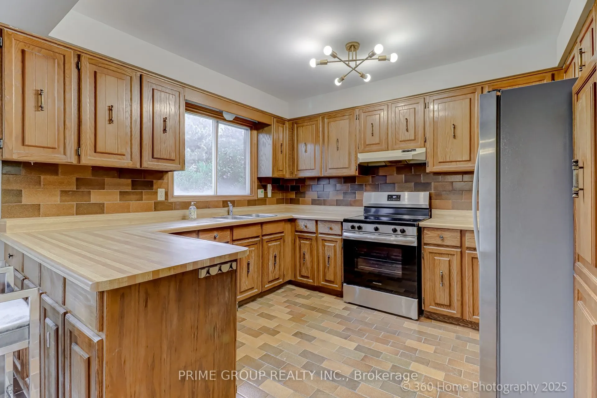 173 Faywood Boulevard