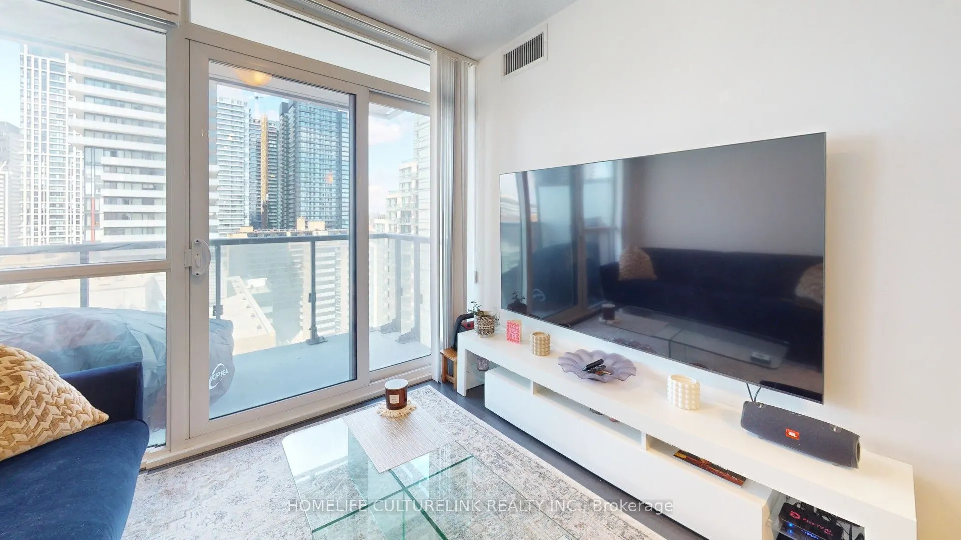 125 Redpath Avenue, #1501