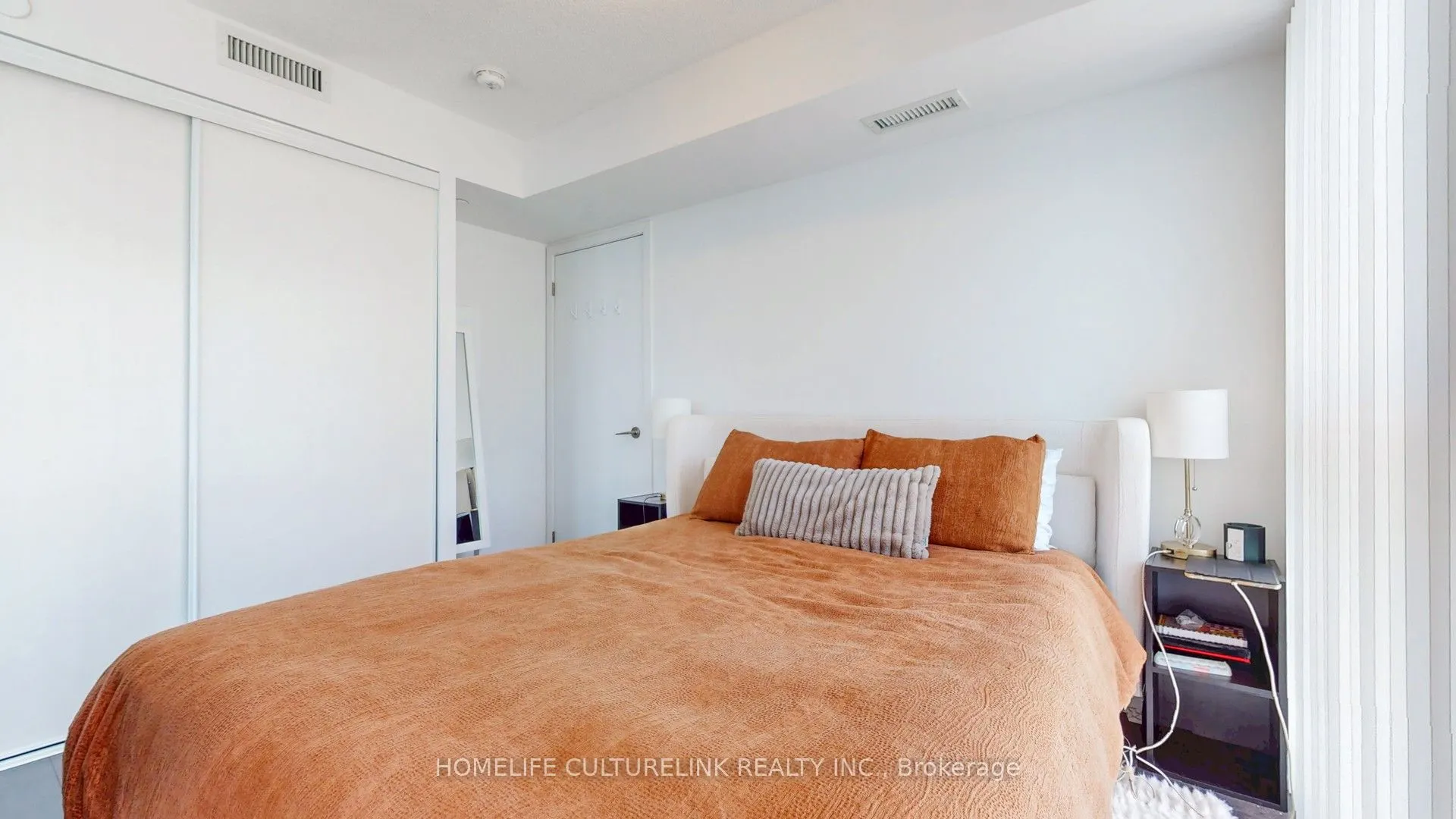125 Redpath Avenue, #1501