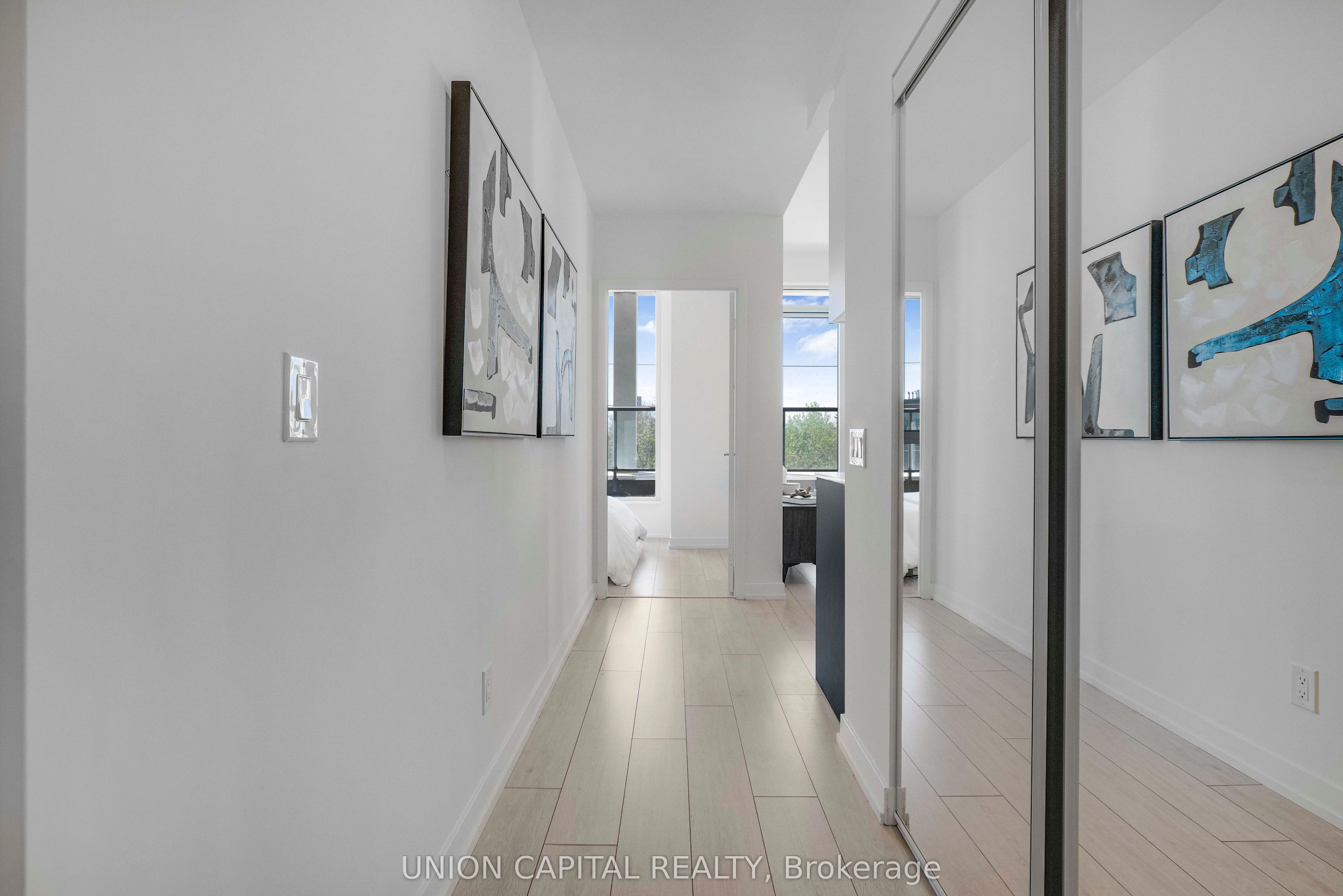 500 Dupont Street, #319