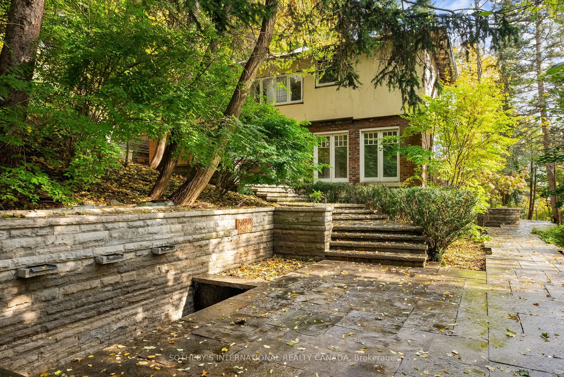 56 Roxborough Drive
