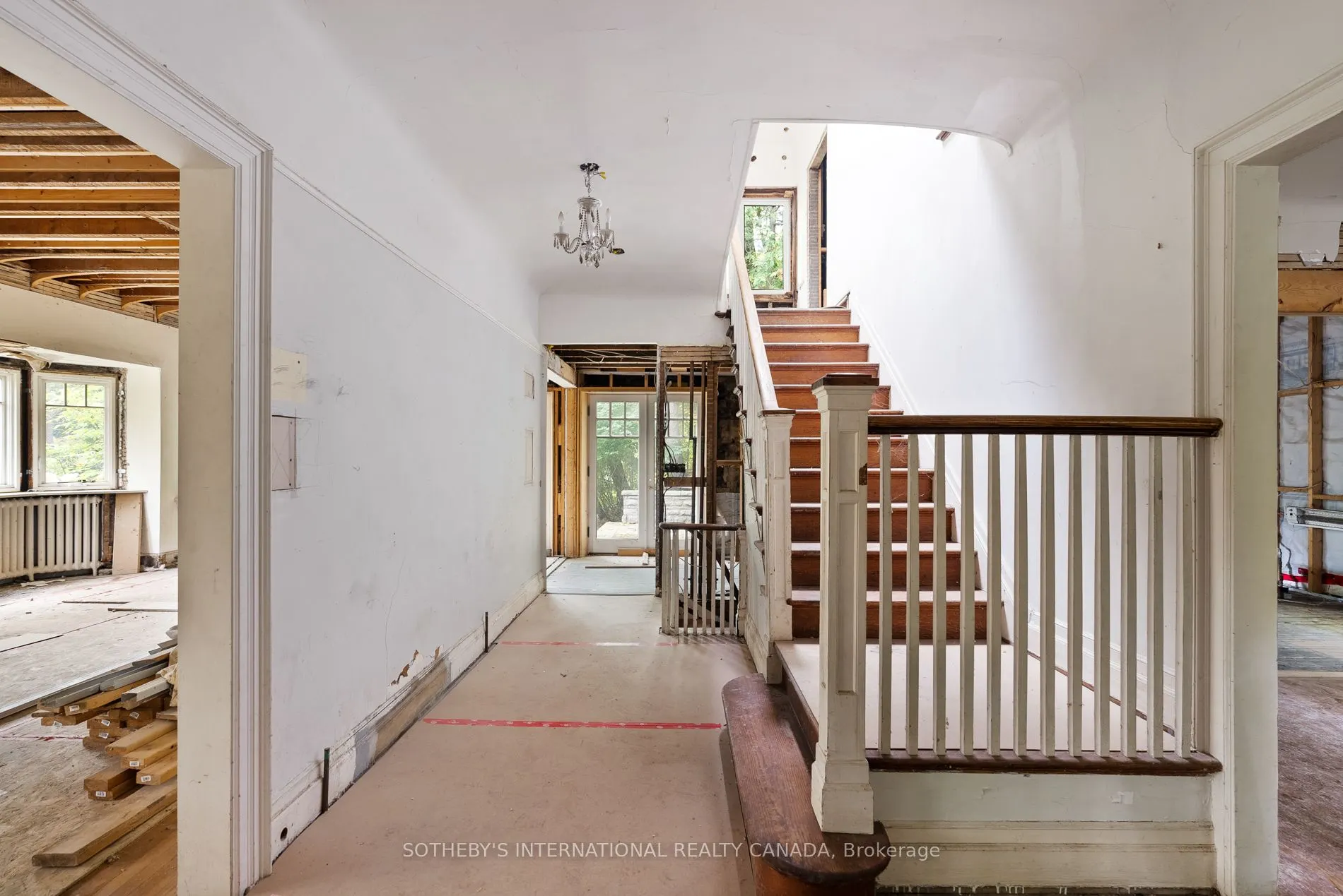56 Roxborough Drive