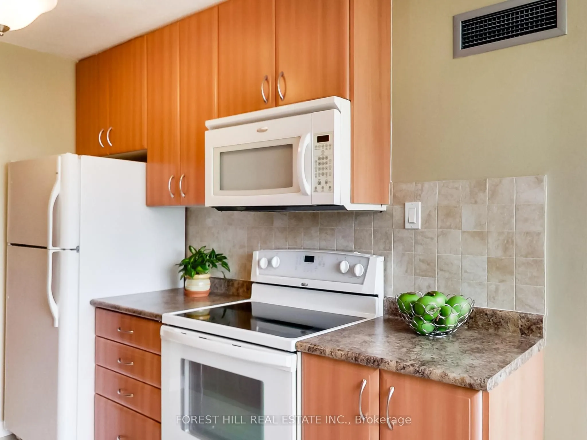 133 Torresdale Avenue, #305