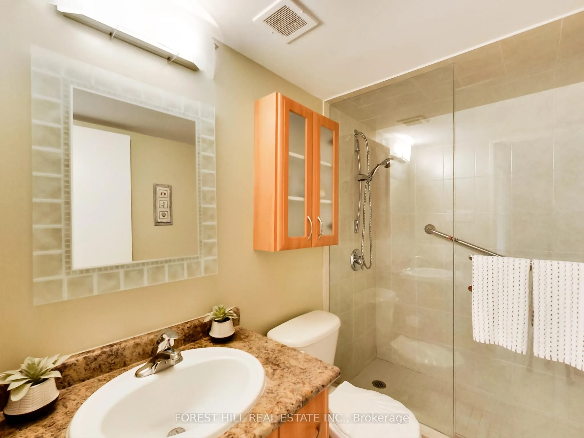 133 Torresdale Avenue, #305