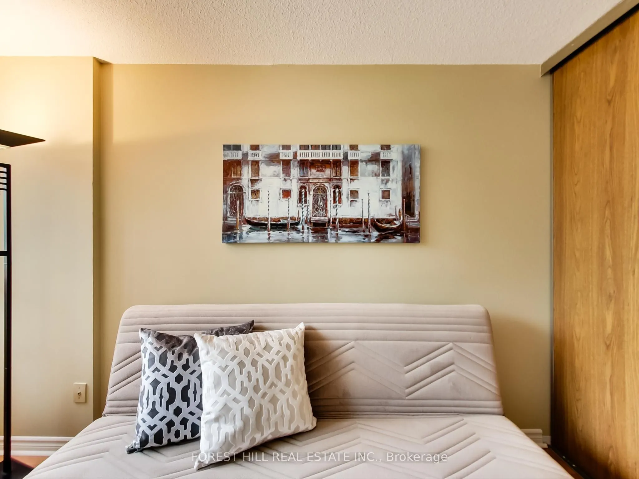 133 Torresdale Avenue, #305