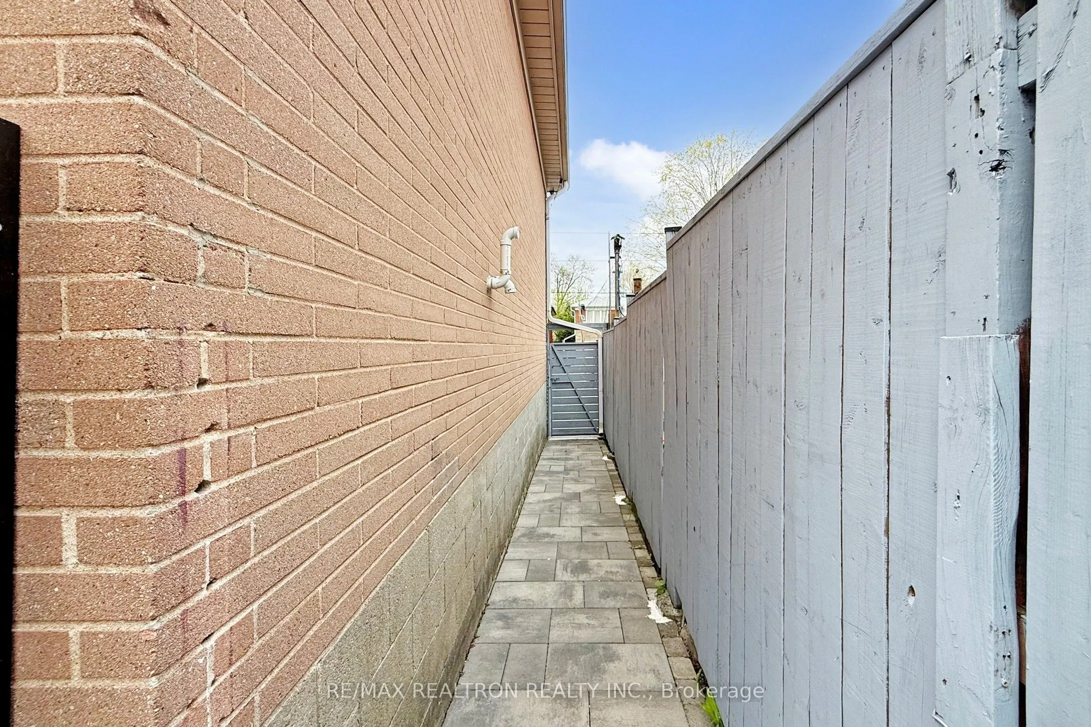 55 Danby Avenue, #Basement