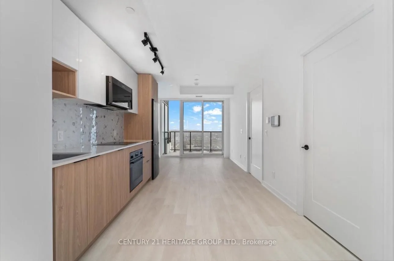 5 Defries Street #3013