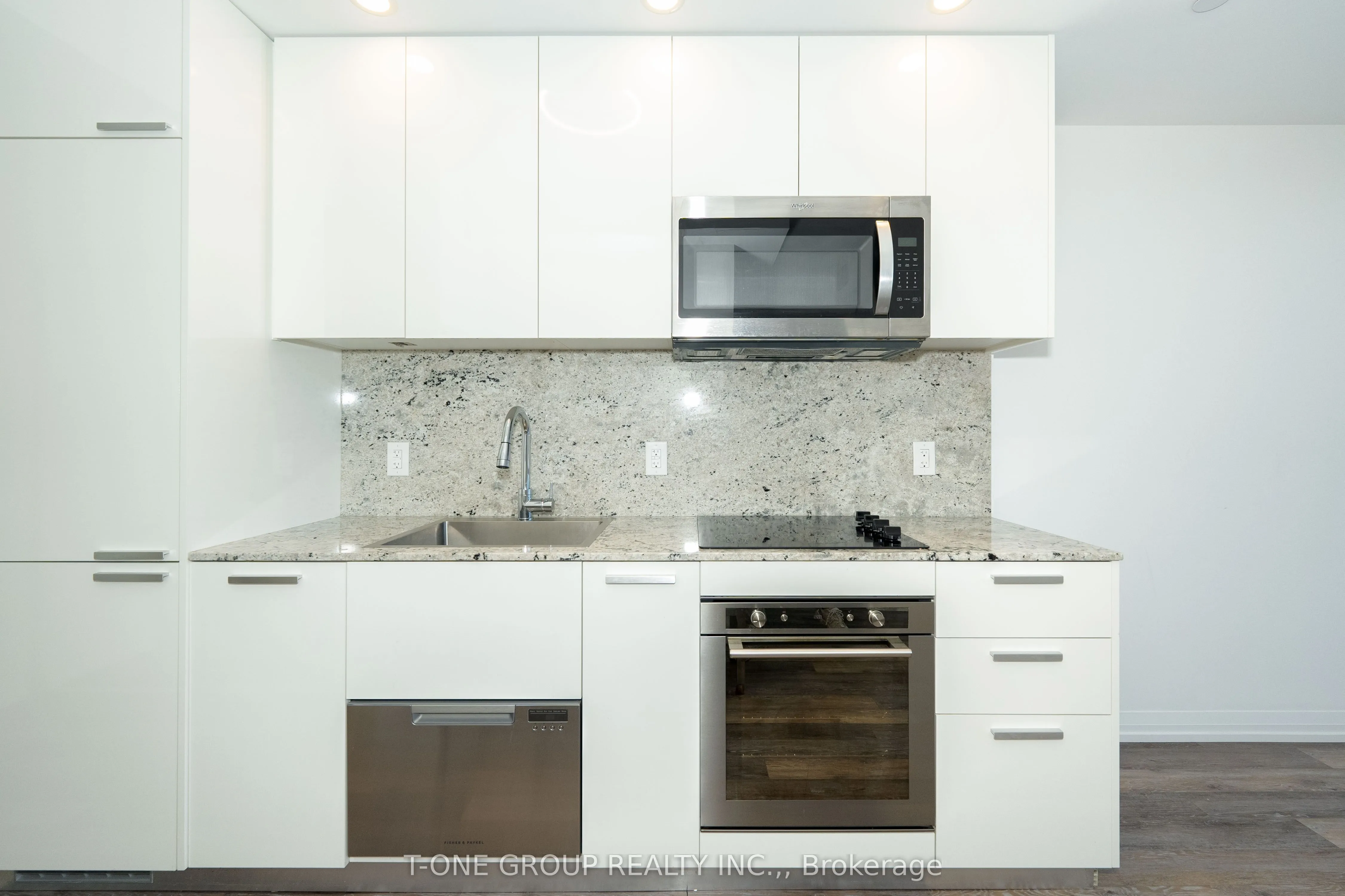 75 Canterbury Place #910