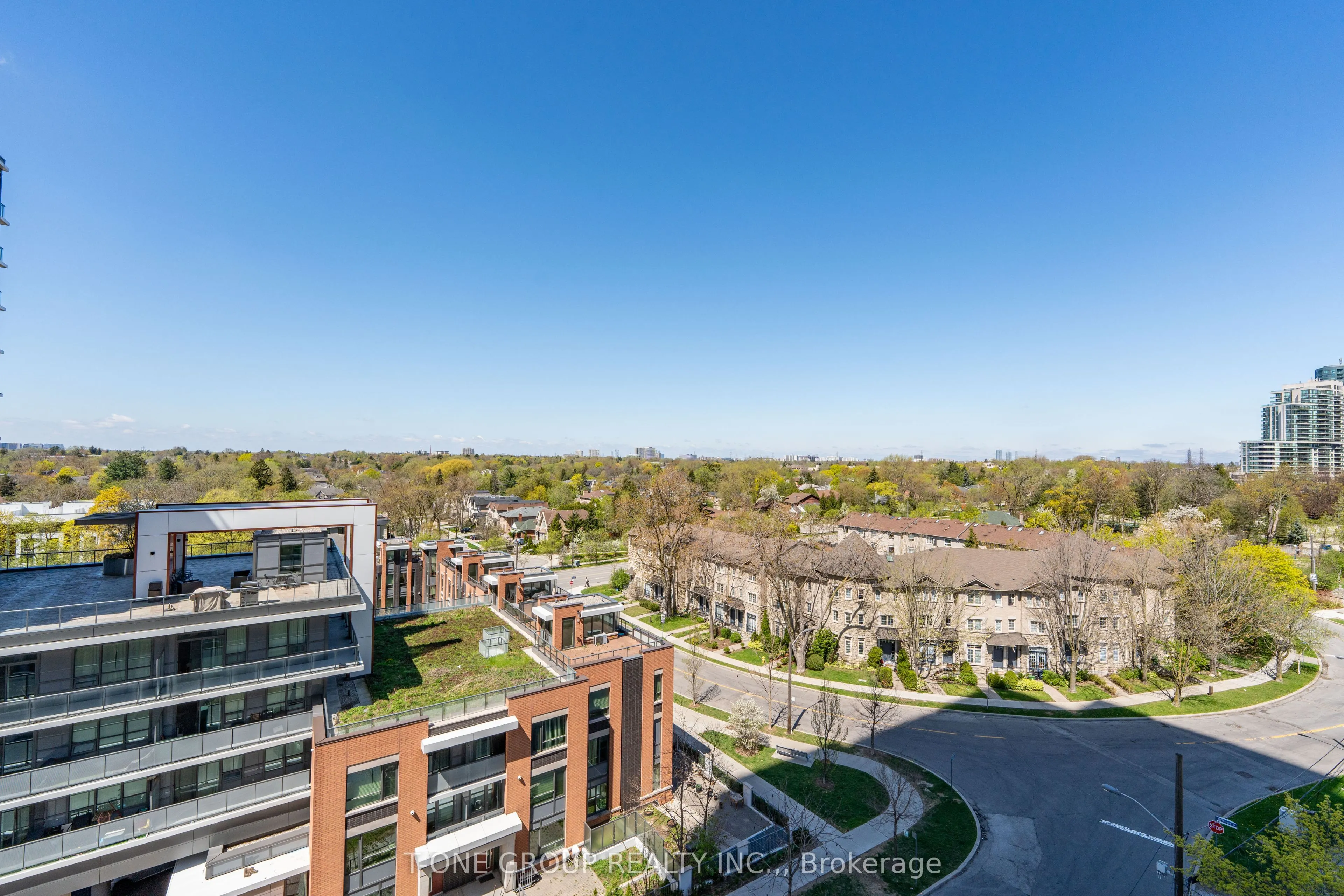 75 Canterbury Place #910