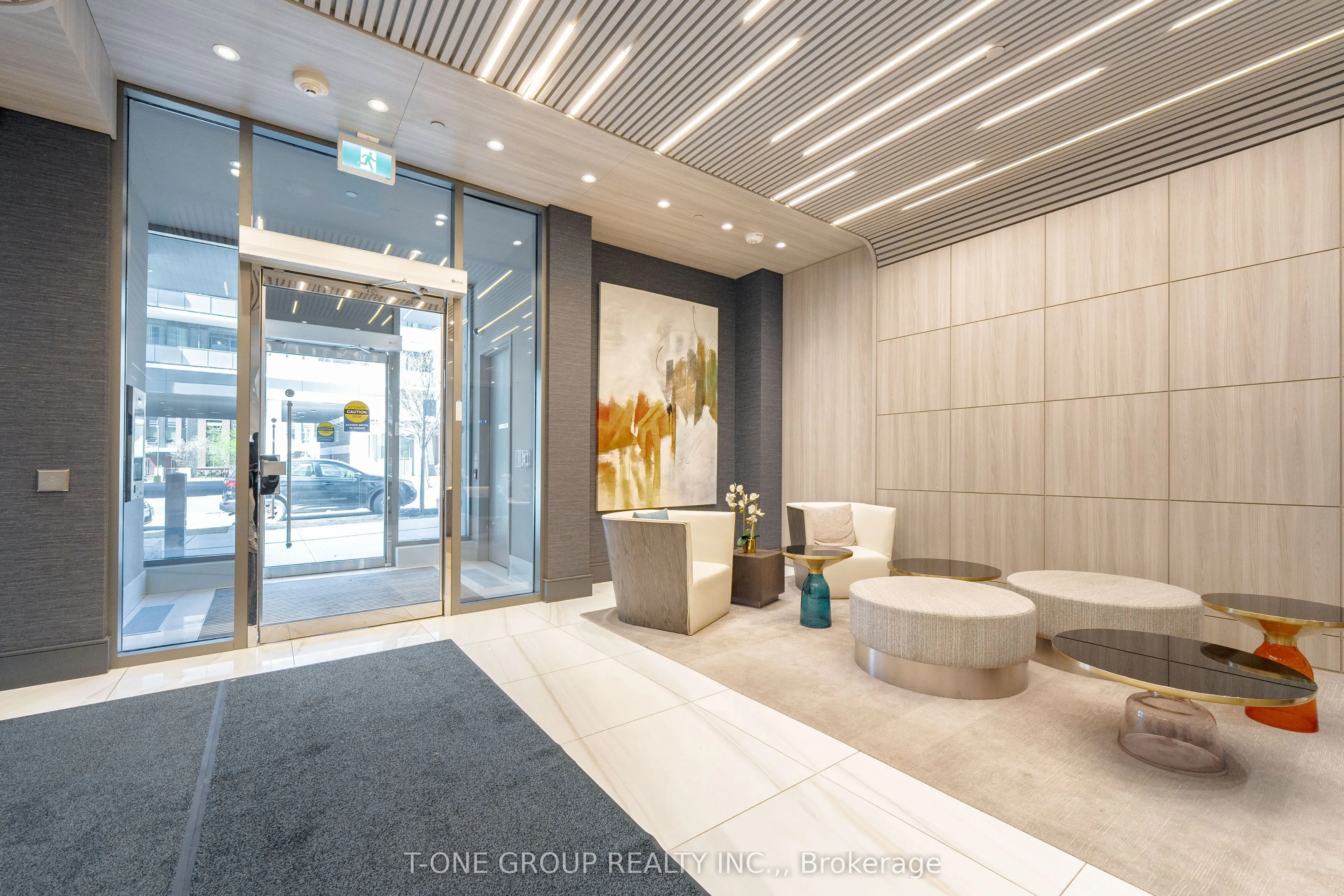 75 Canterbury Place #910