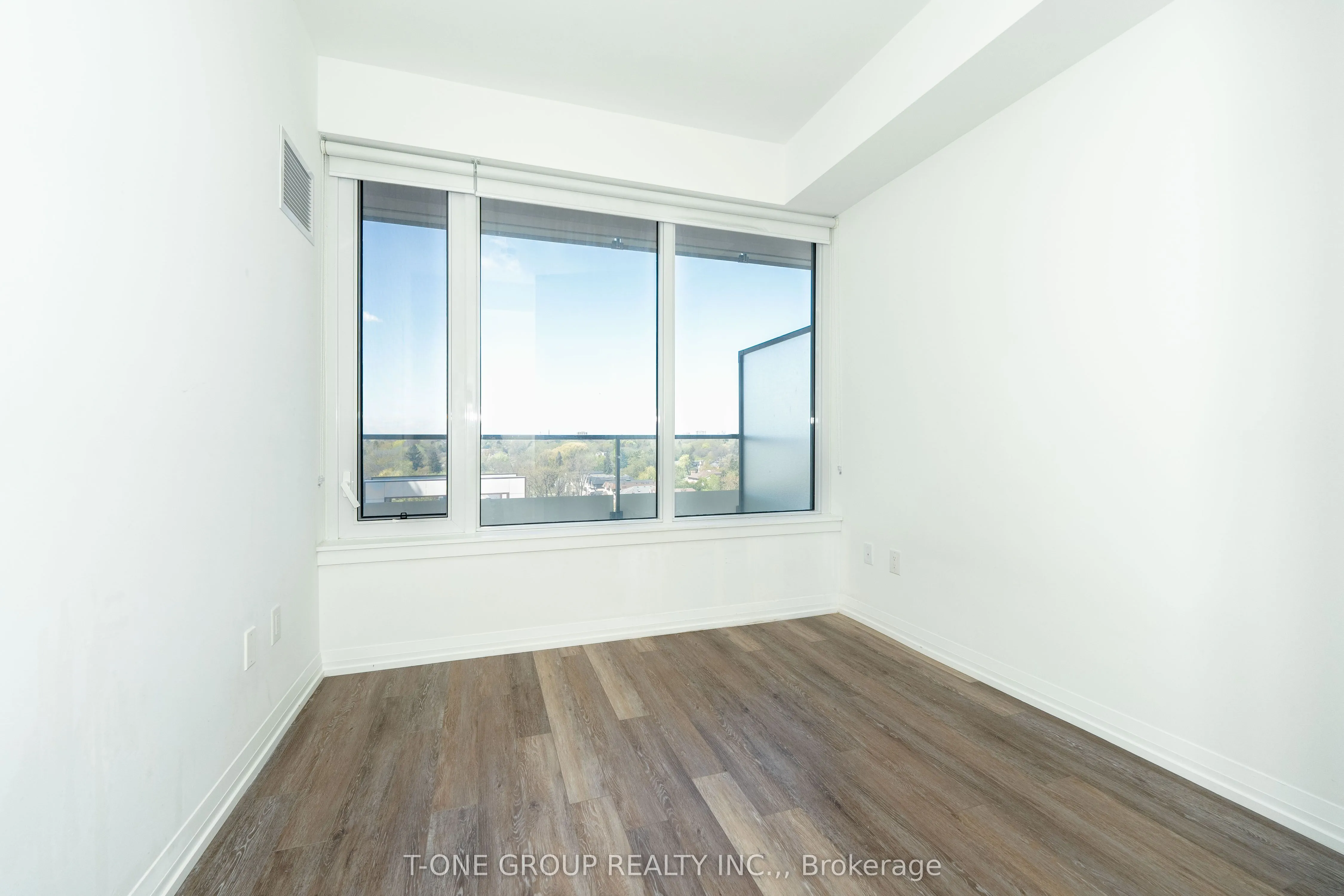 75 Canterbury Place #910