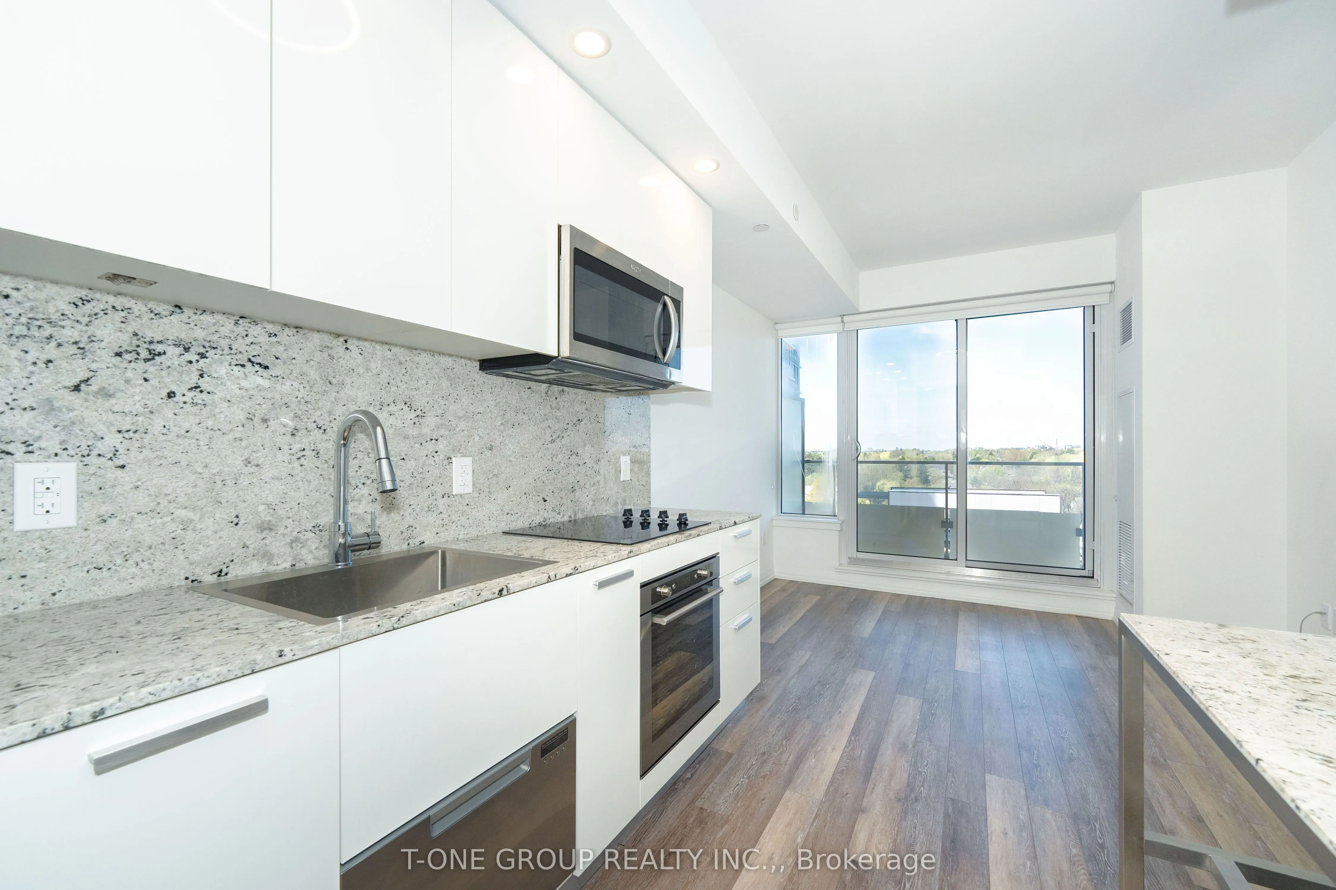 75 Canterbury Place #910