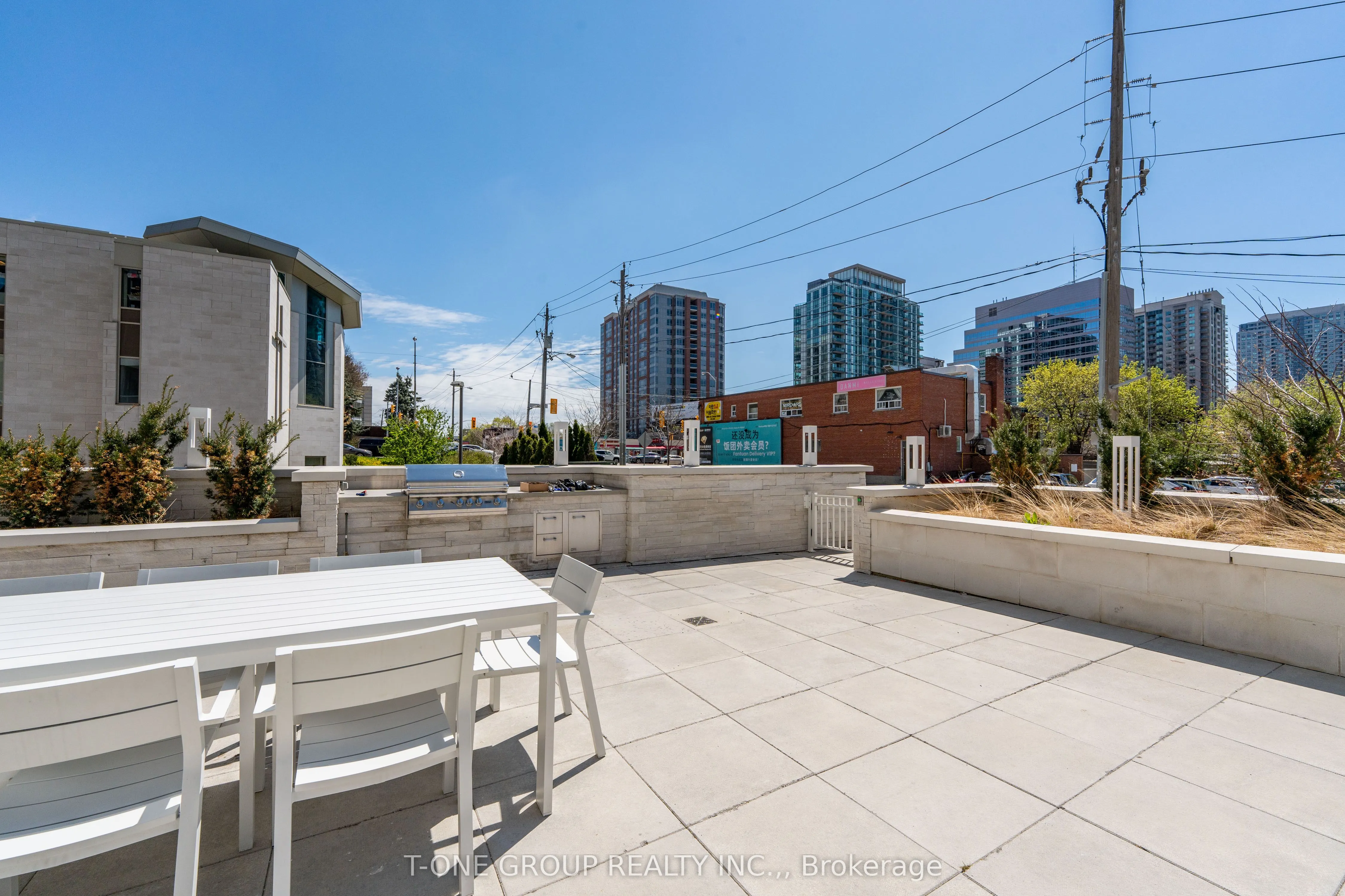 75 Canterbury Place #910