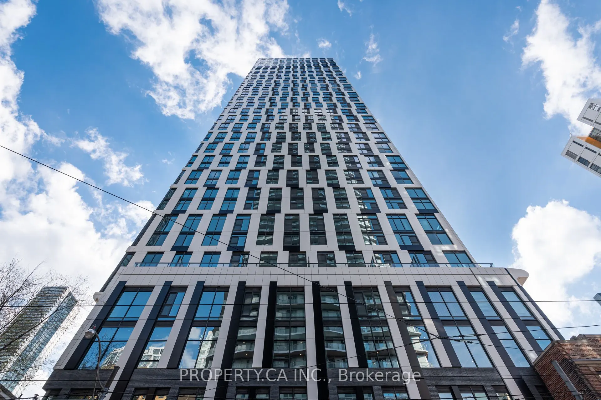 252 Church Street, #3912