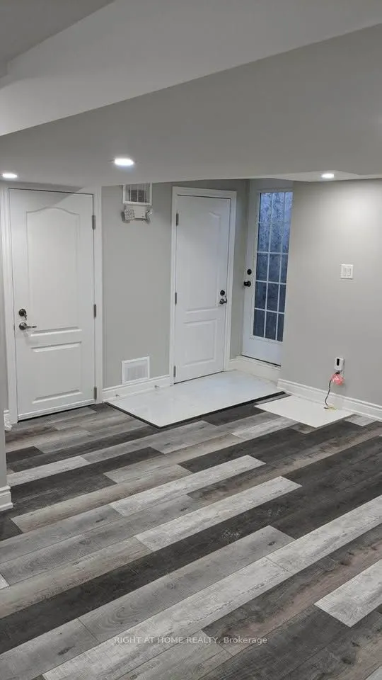 148 Sexton Crescent, #(Basement)