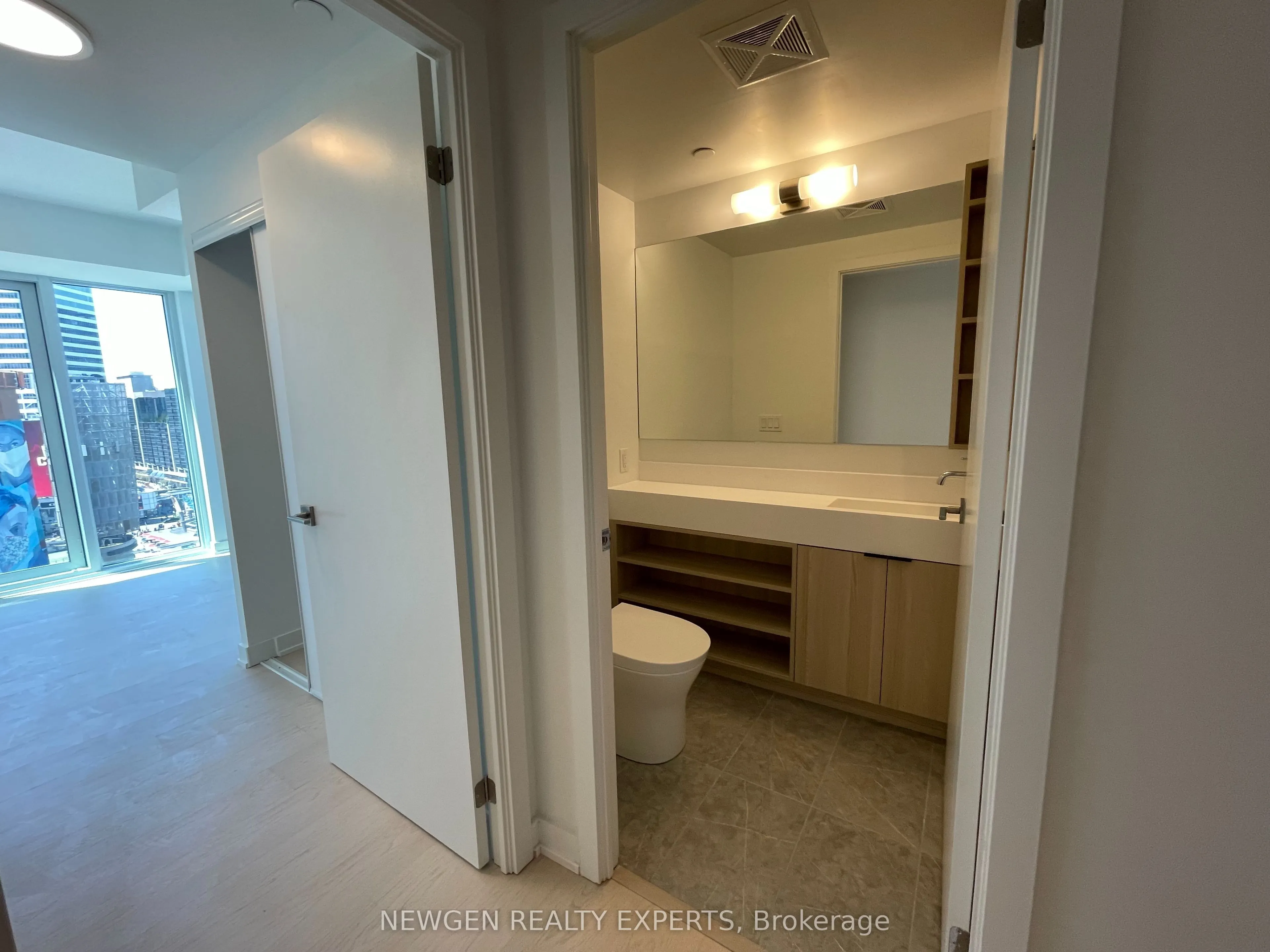 252 Church Street, #1703