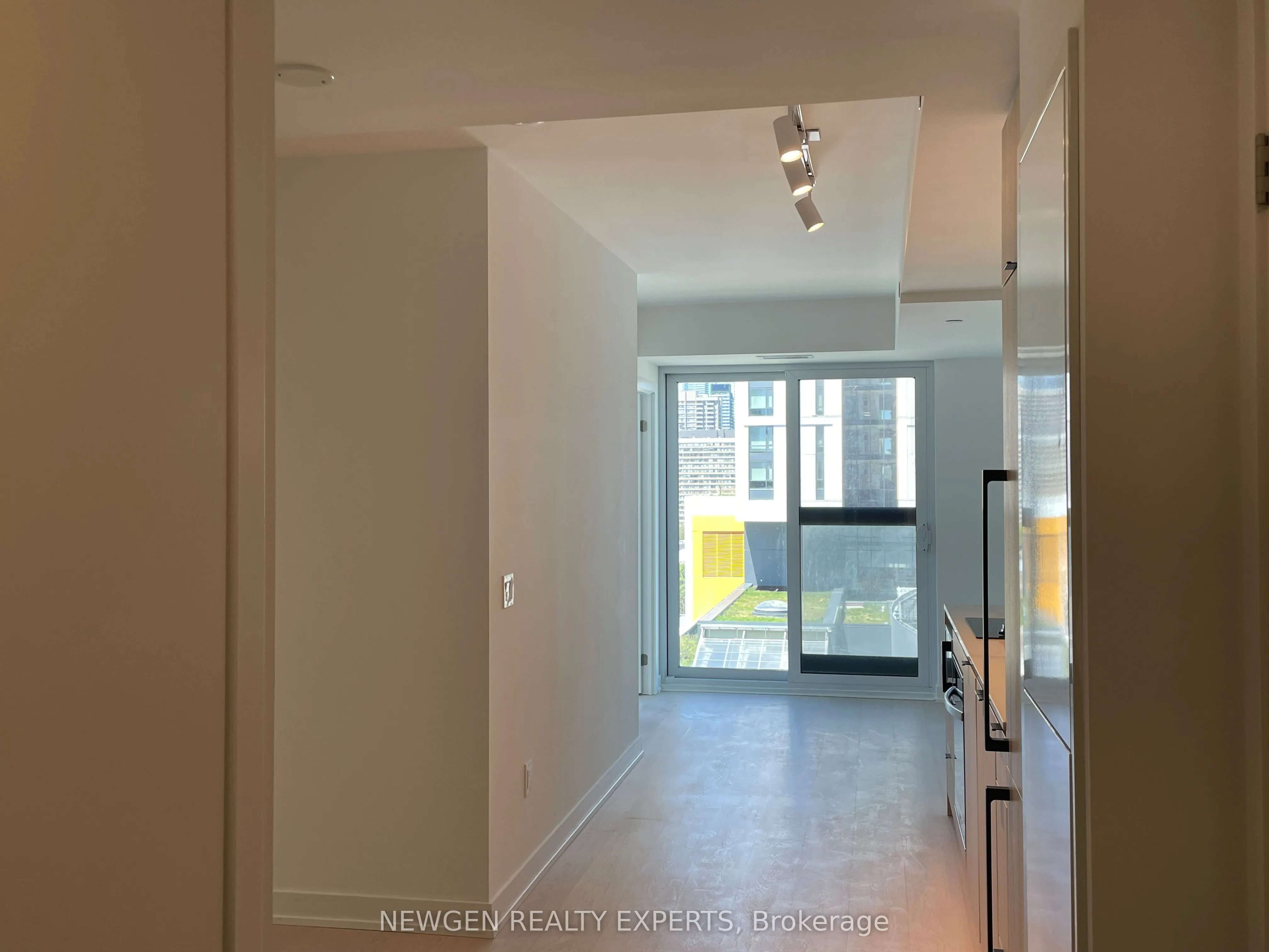 252 Church Street, #1703