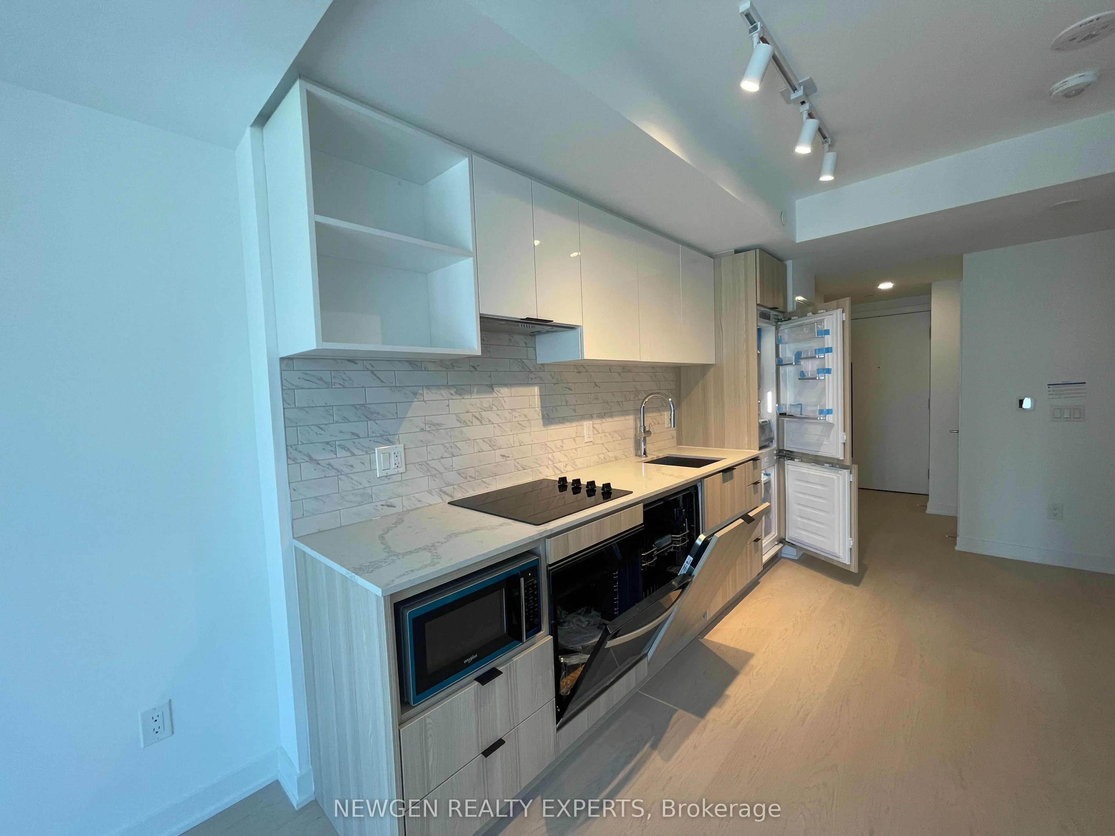 252 Church Street, #1703