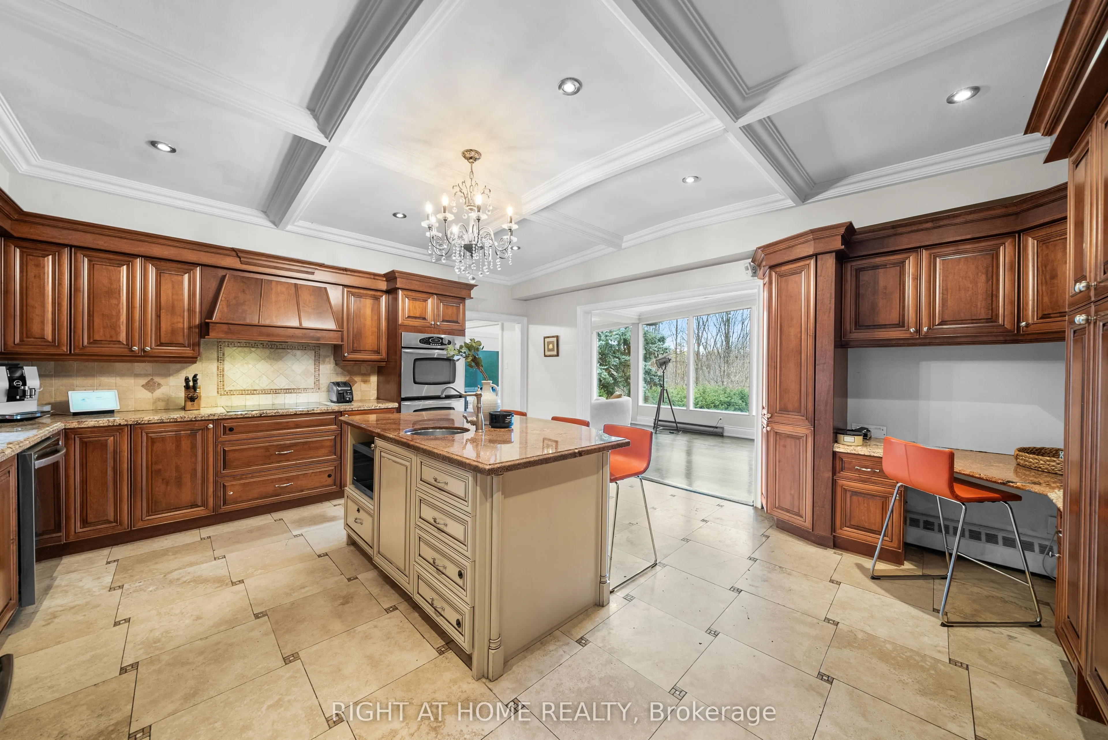40 Heathview Avenue