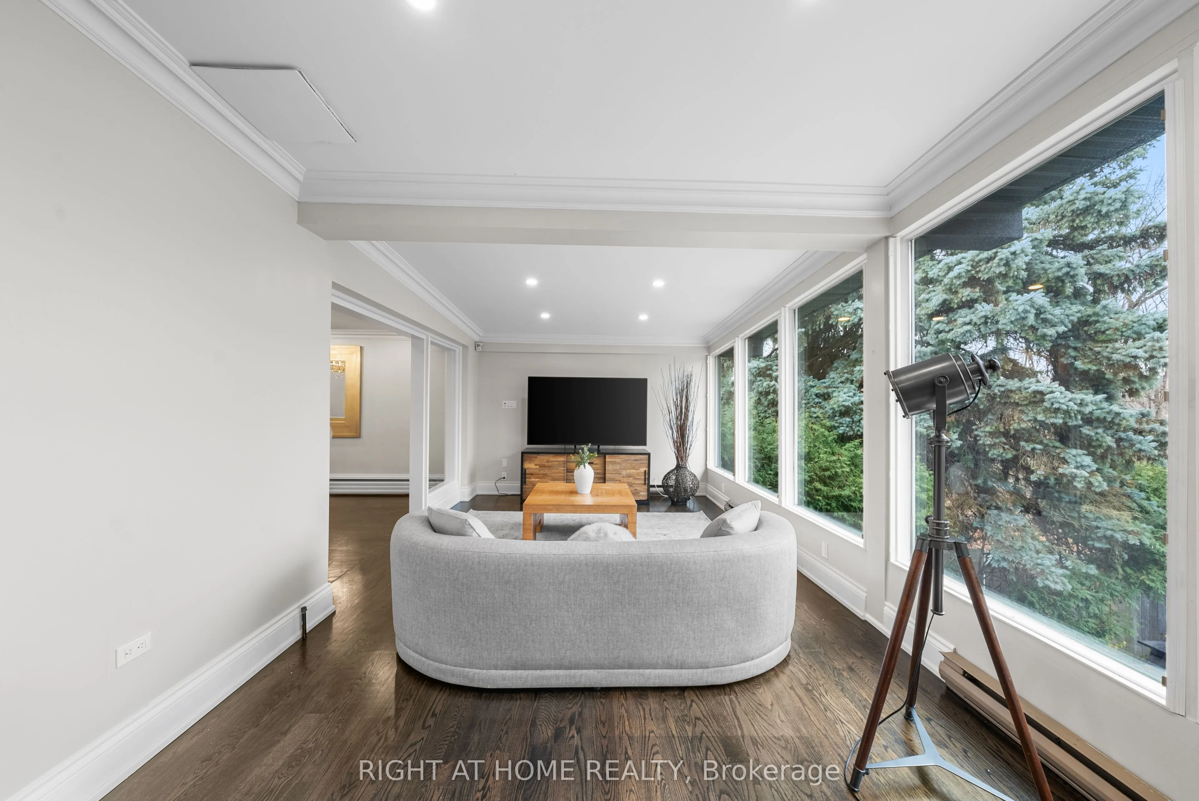 40 Heathview Avenue