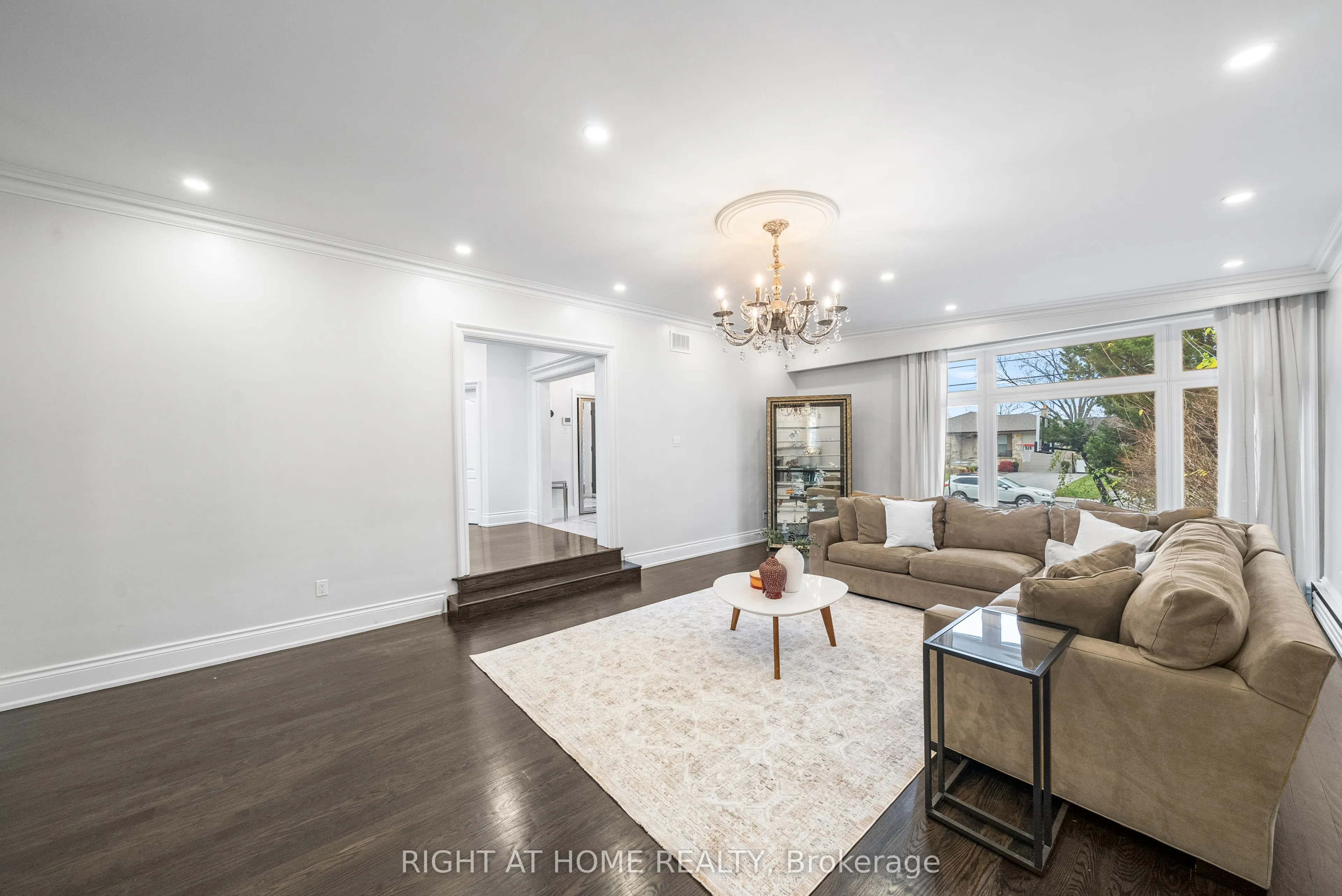 40 Heathview Avenue