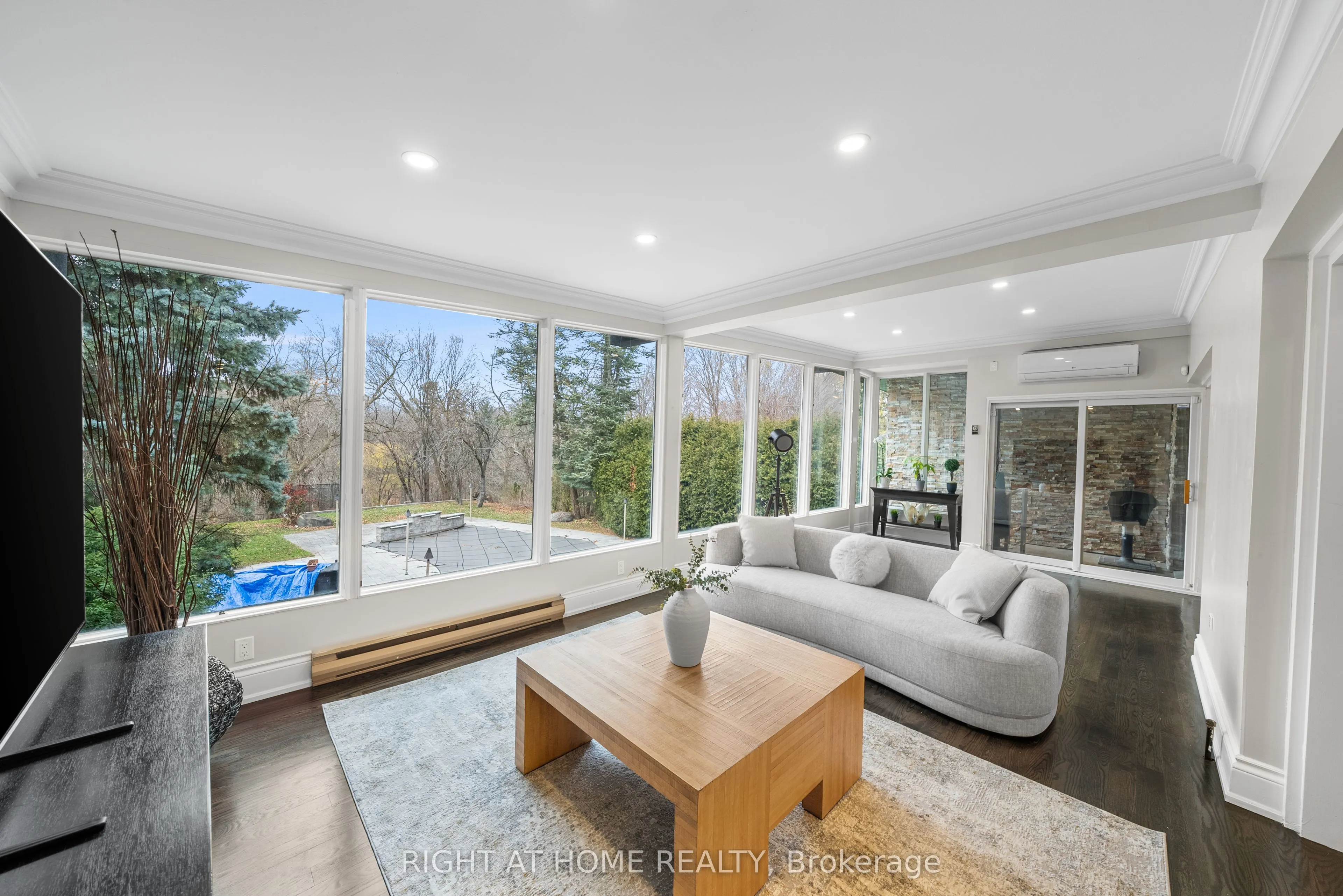 40 Heathview Avenue