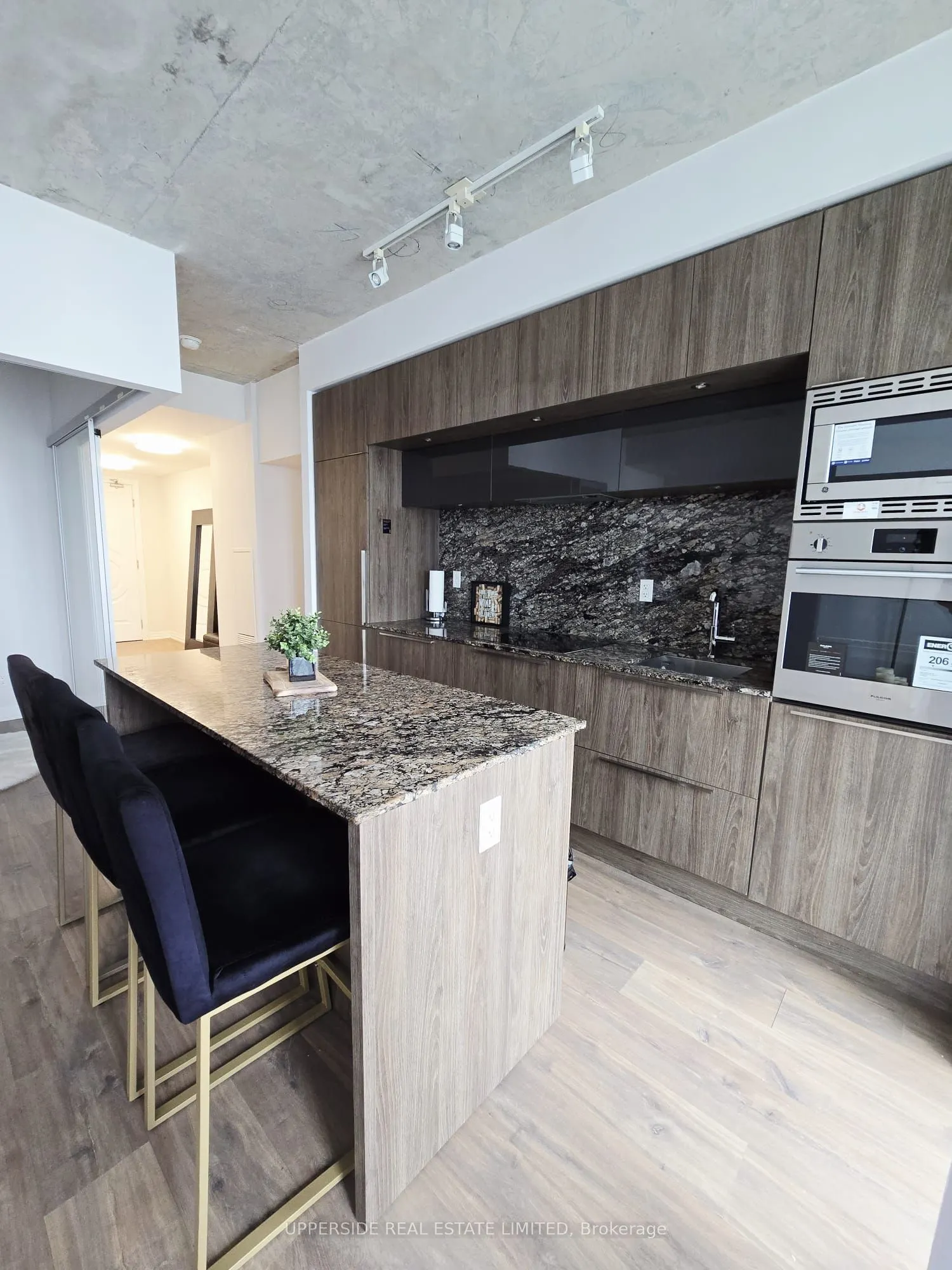 88 Blue Jays Way, #1707