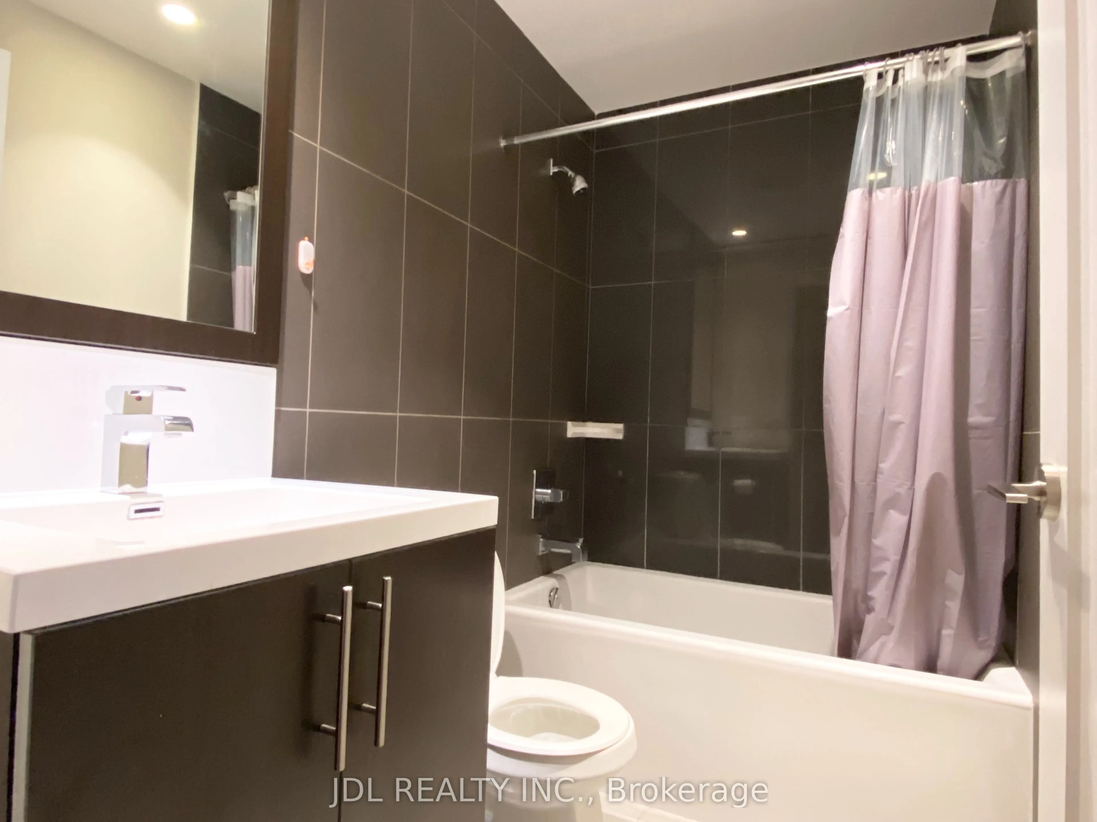 2 Anndale Drive, #3105