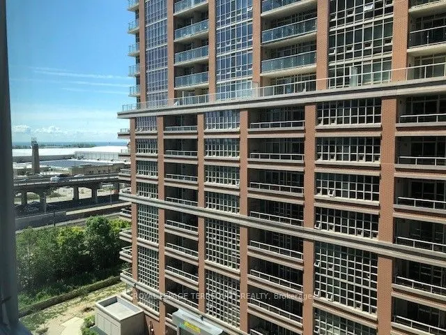 59 East Liberty Street, #808