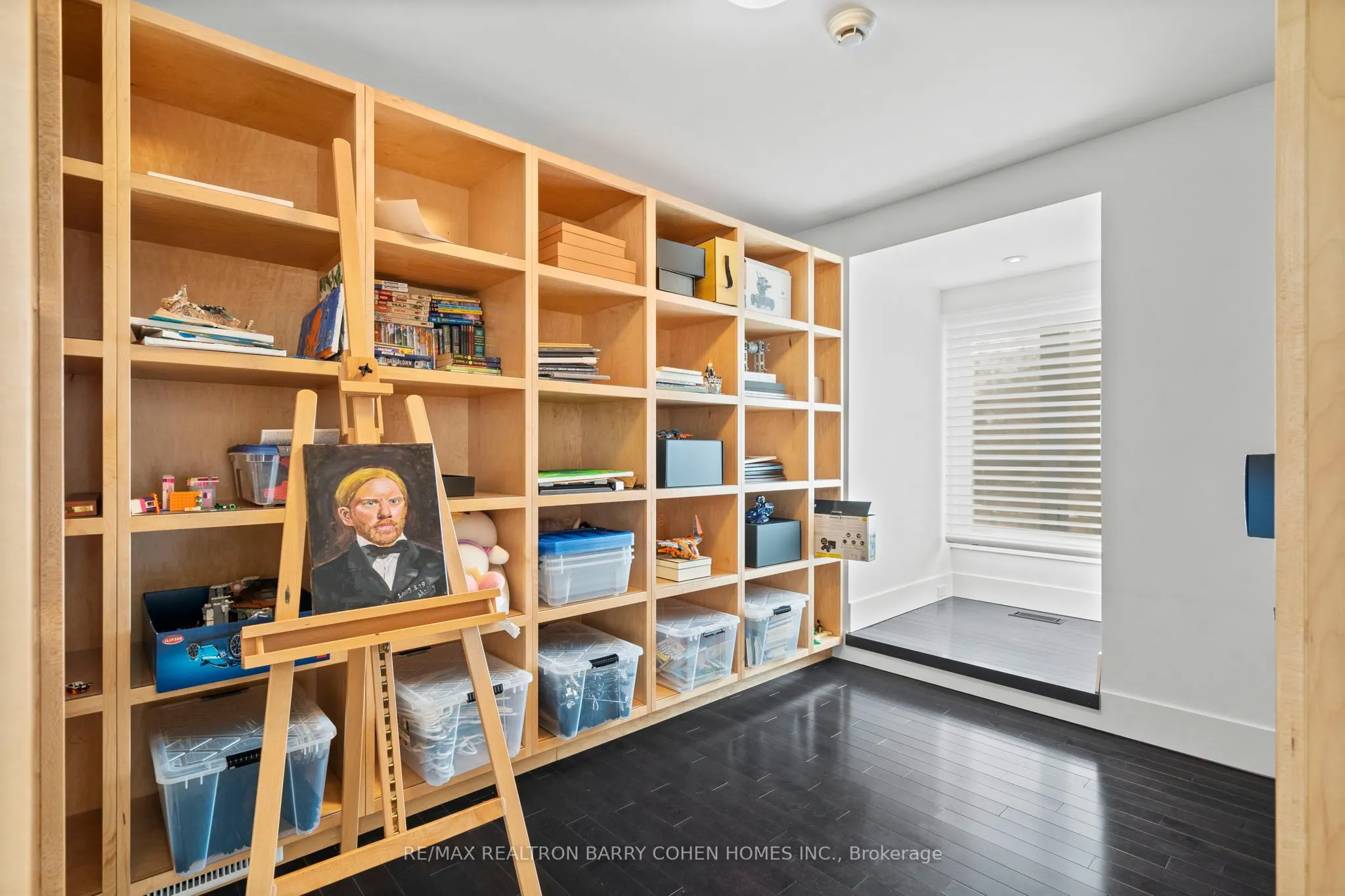 330 Vesta Drive