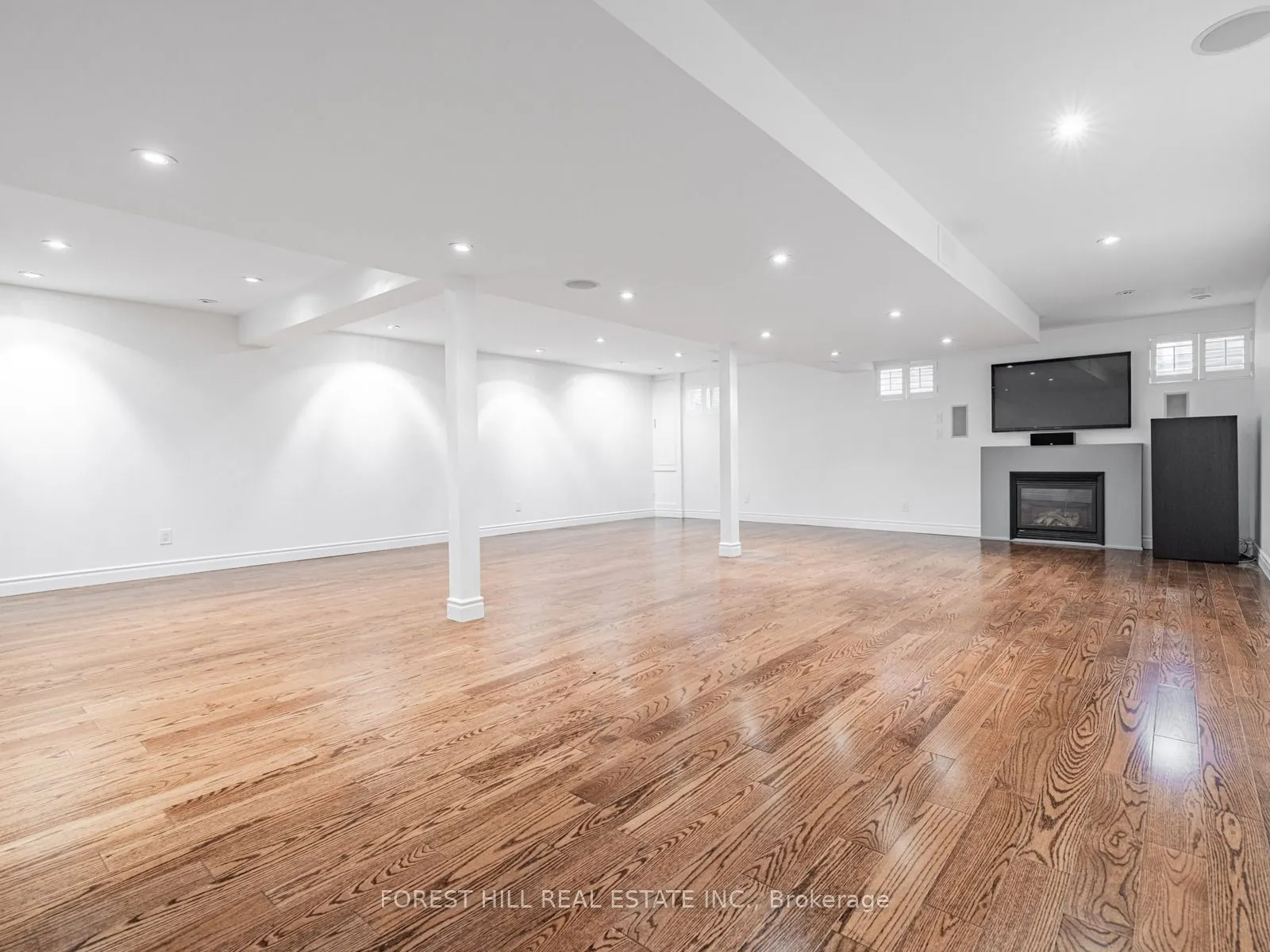 16 Sagewood Drive