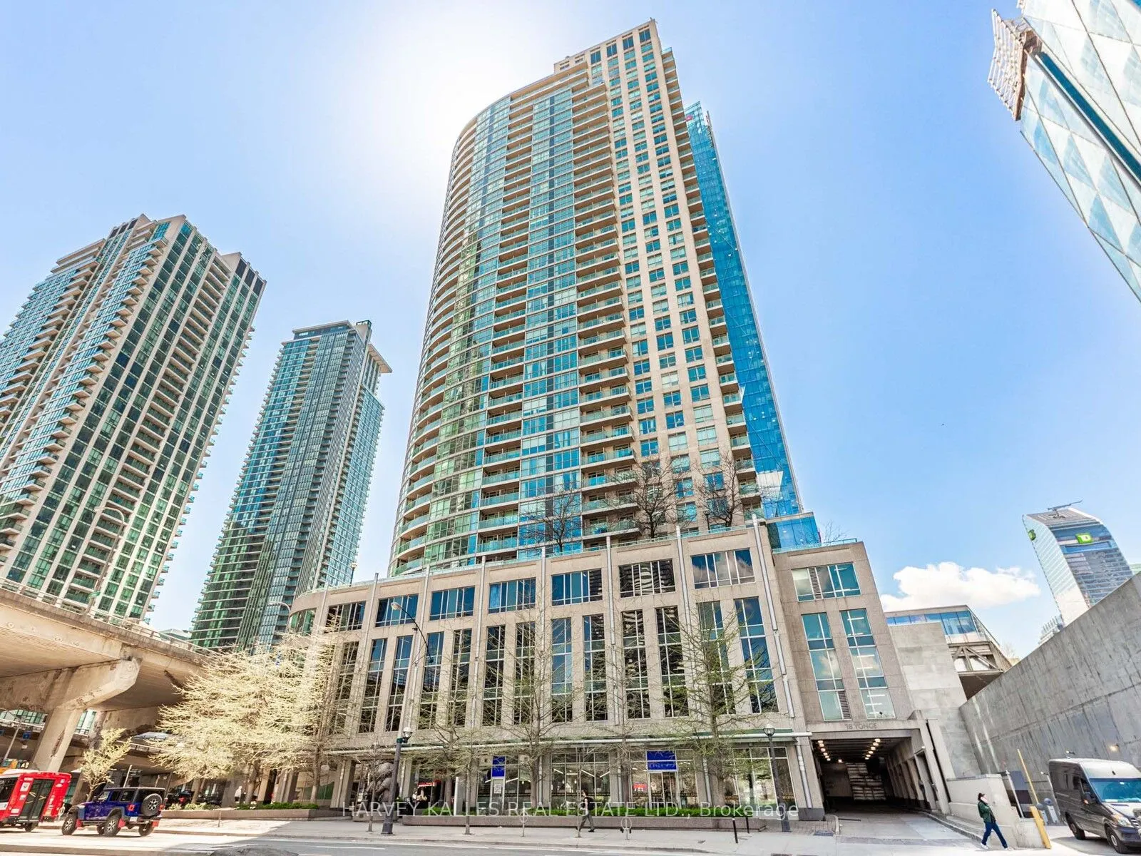 18 Yonge Street, #3013