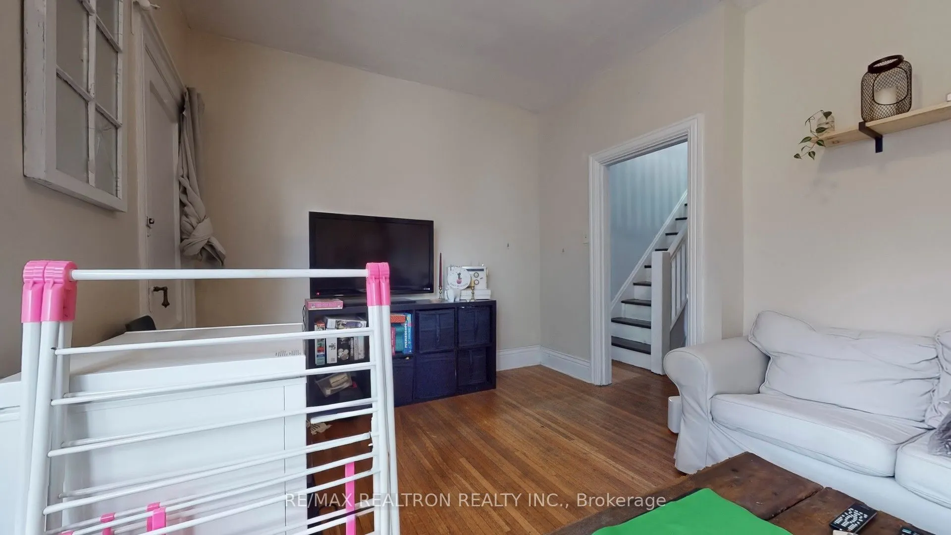 82A Augusta Avenue