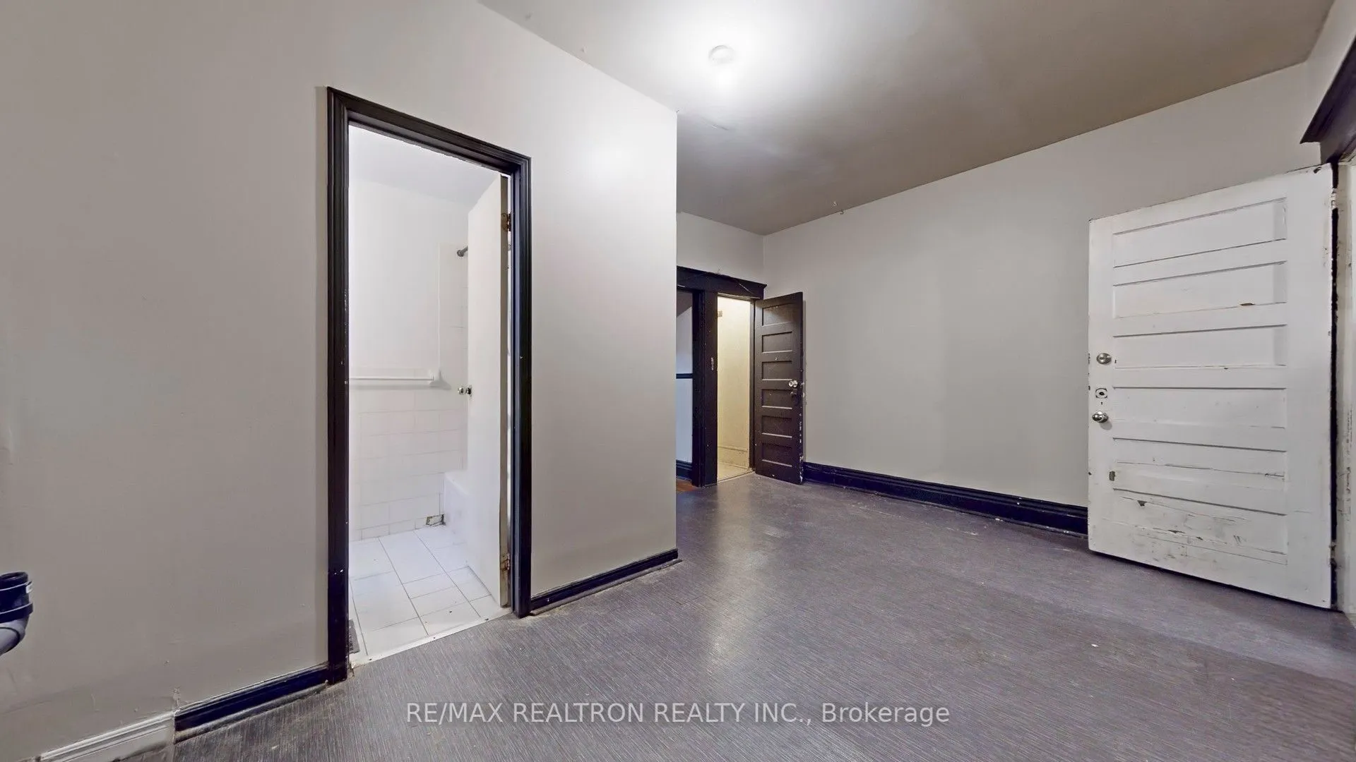 82A Augusta Avenue
