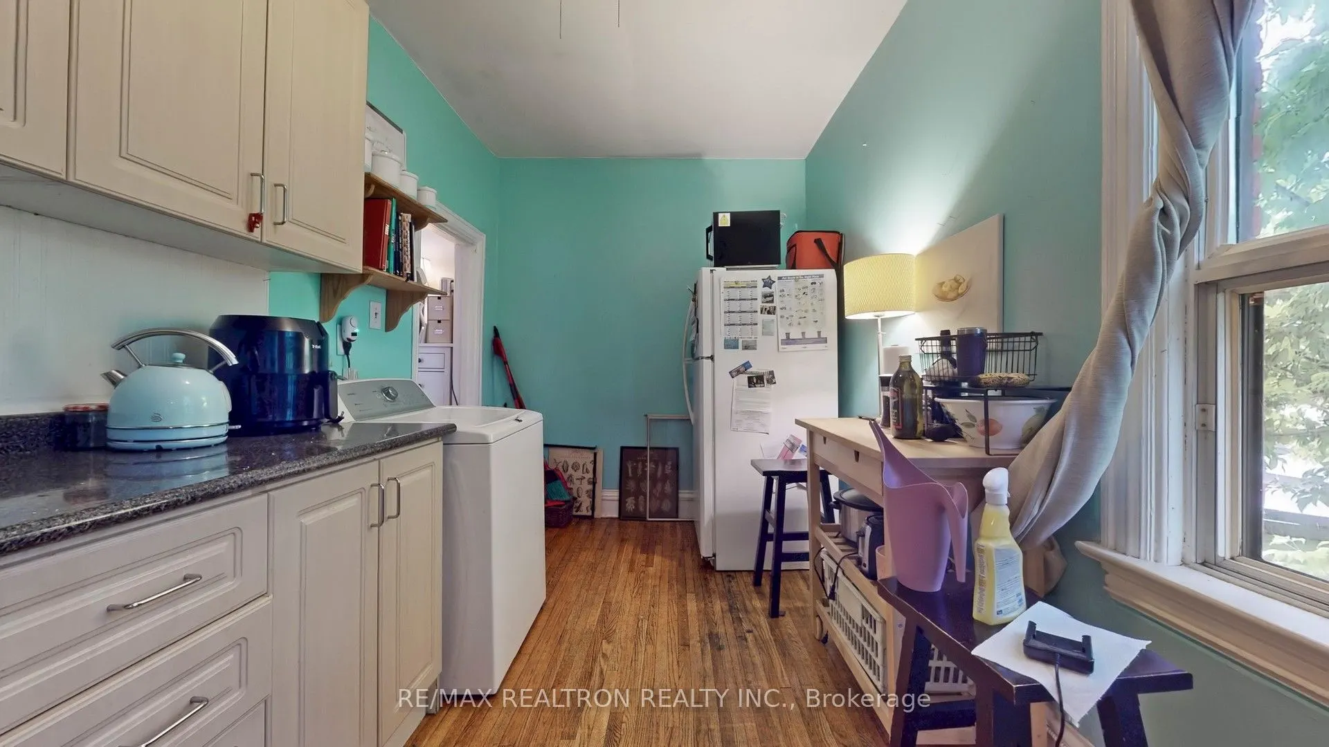 82A Augusta Avenue