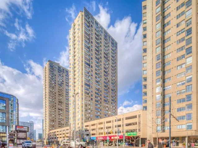 260 Queens Quay W, #2103