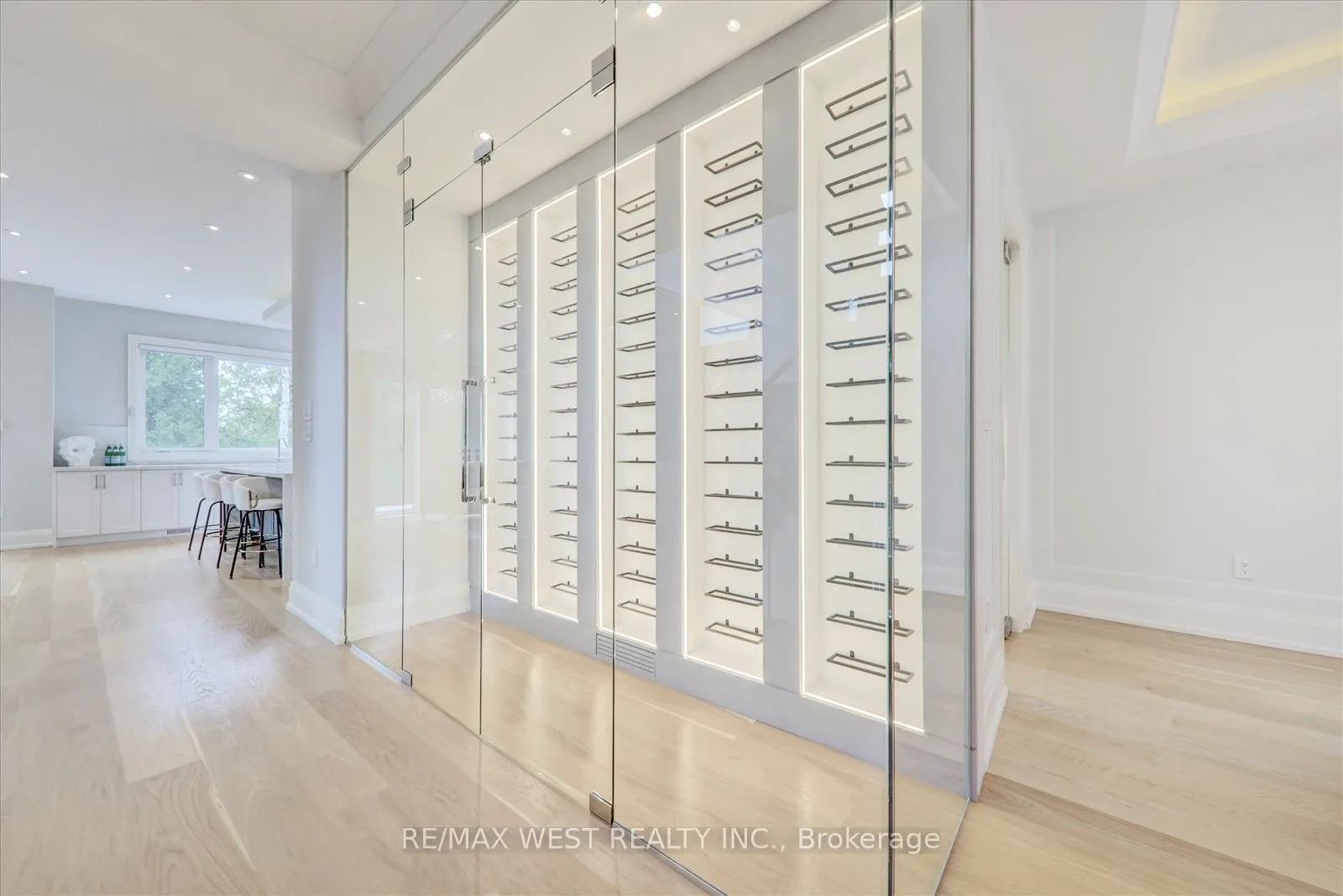232 Ellerslie Avenue