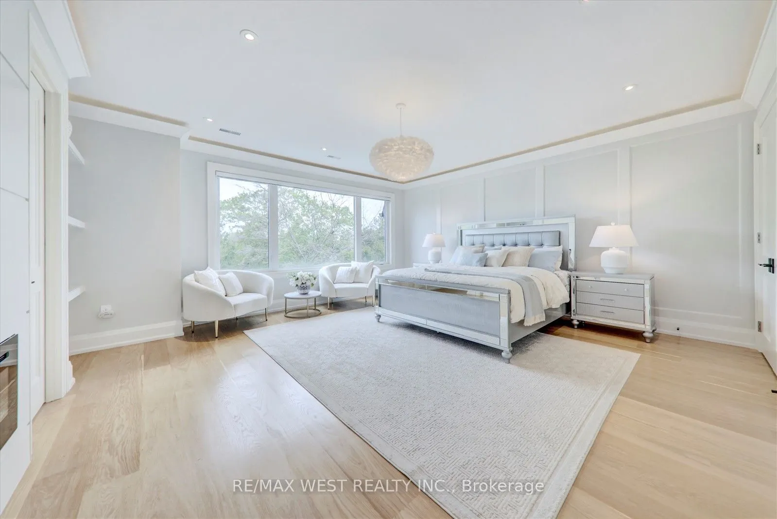 232 Ellerslie Avenue