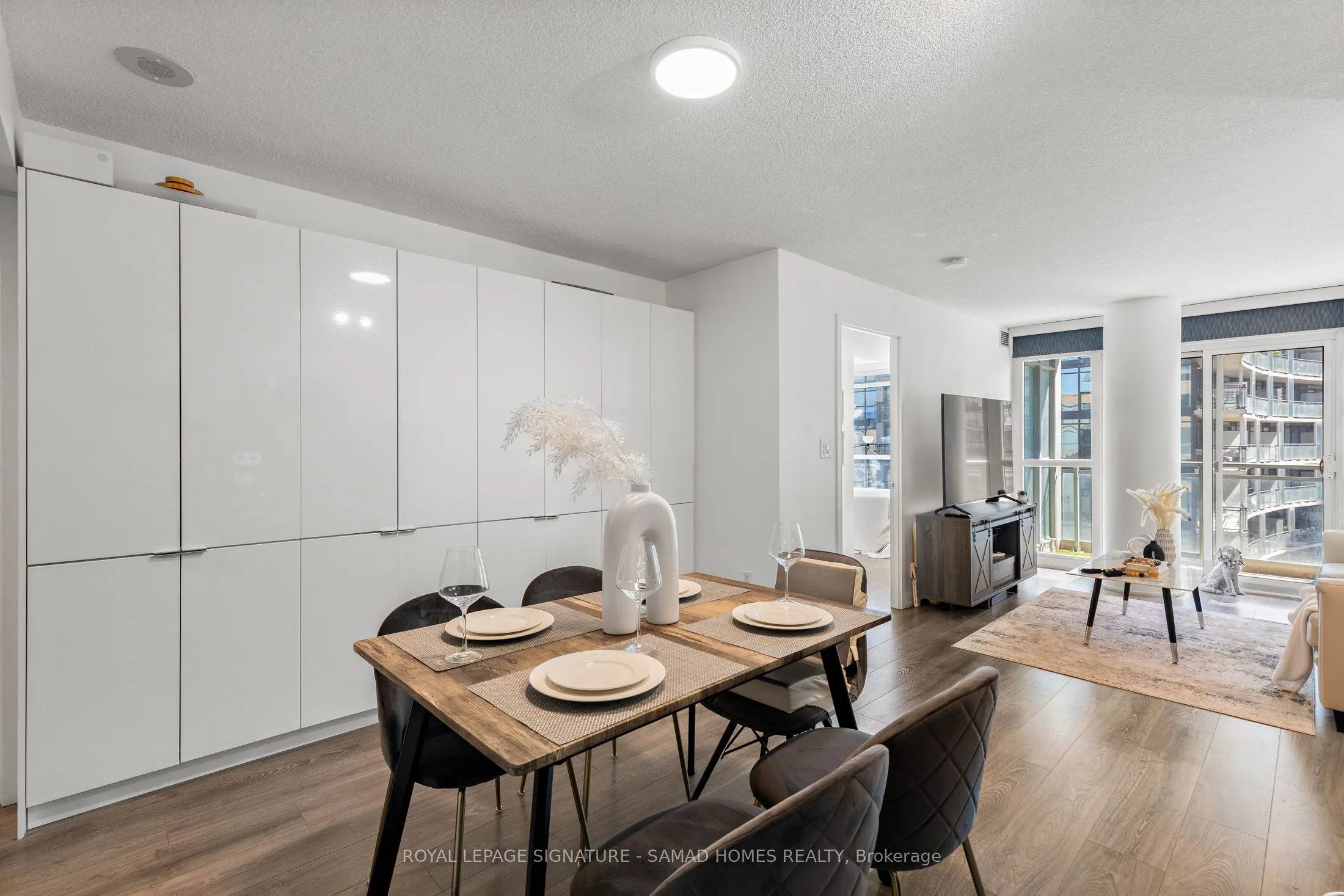 10 Capreol Court #952